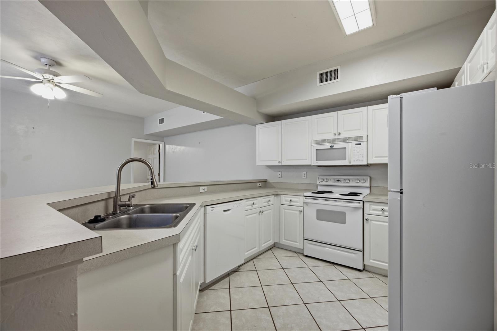 350 NW 50 BLVD #350
