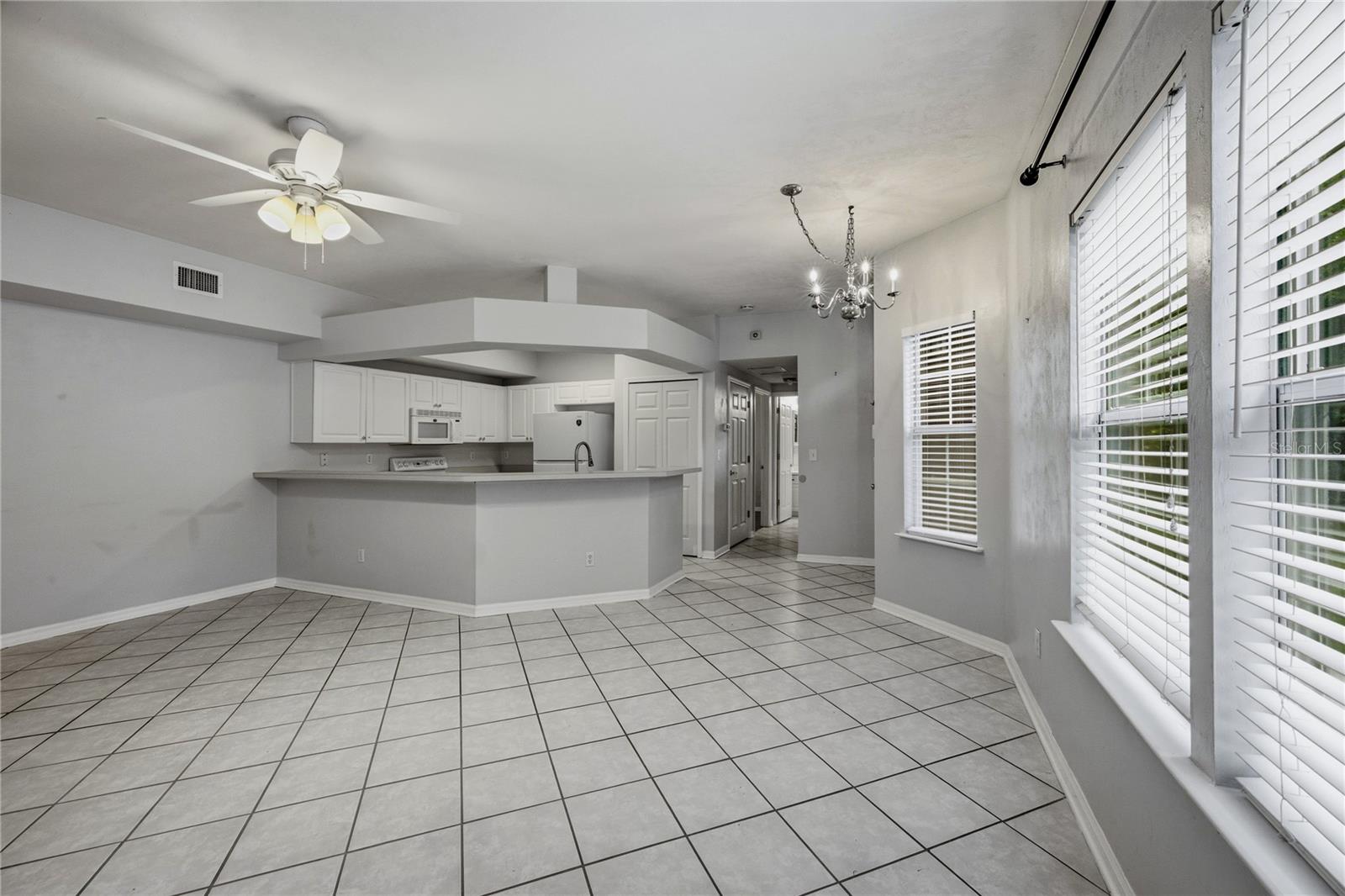 350 NW 50 BLVD #350