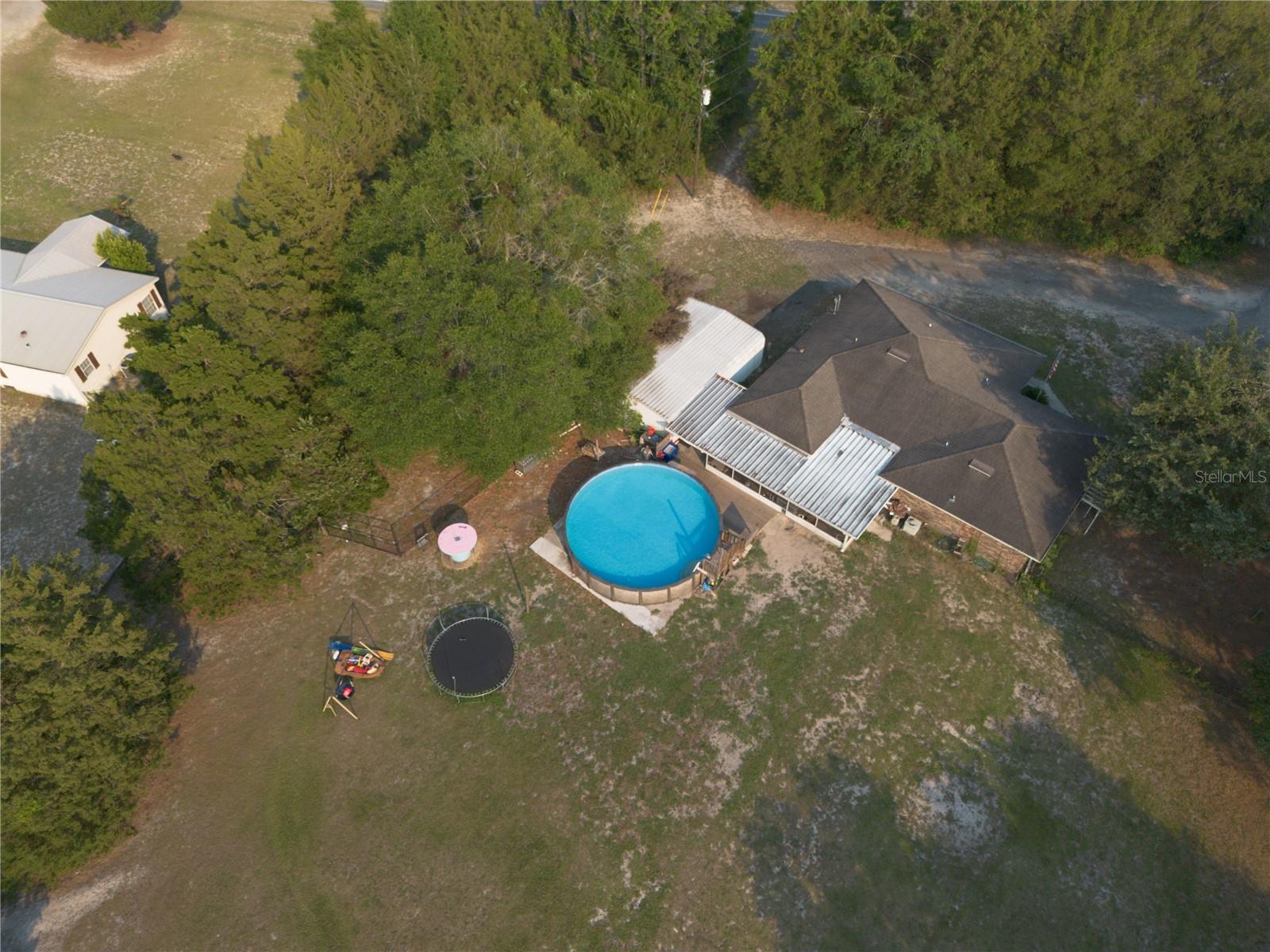 111 SW PRAIRIE ST
