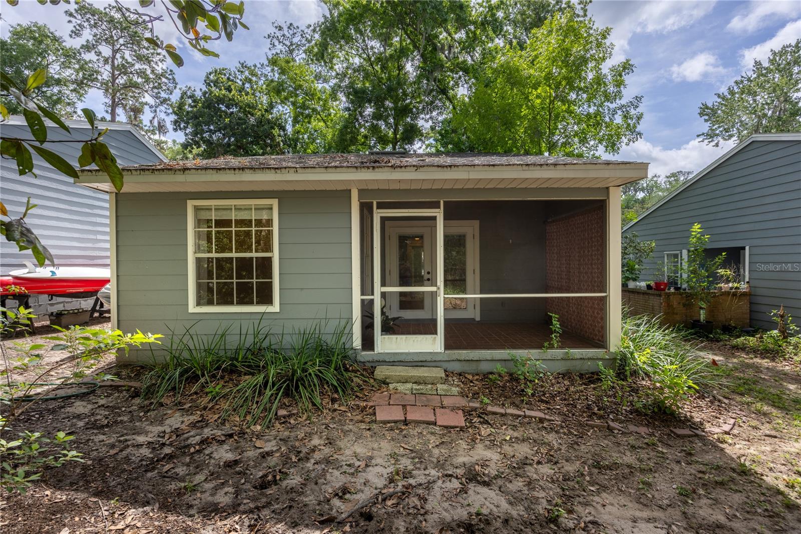 430 NW 48TH BLVD