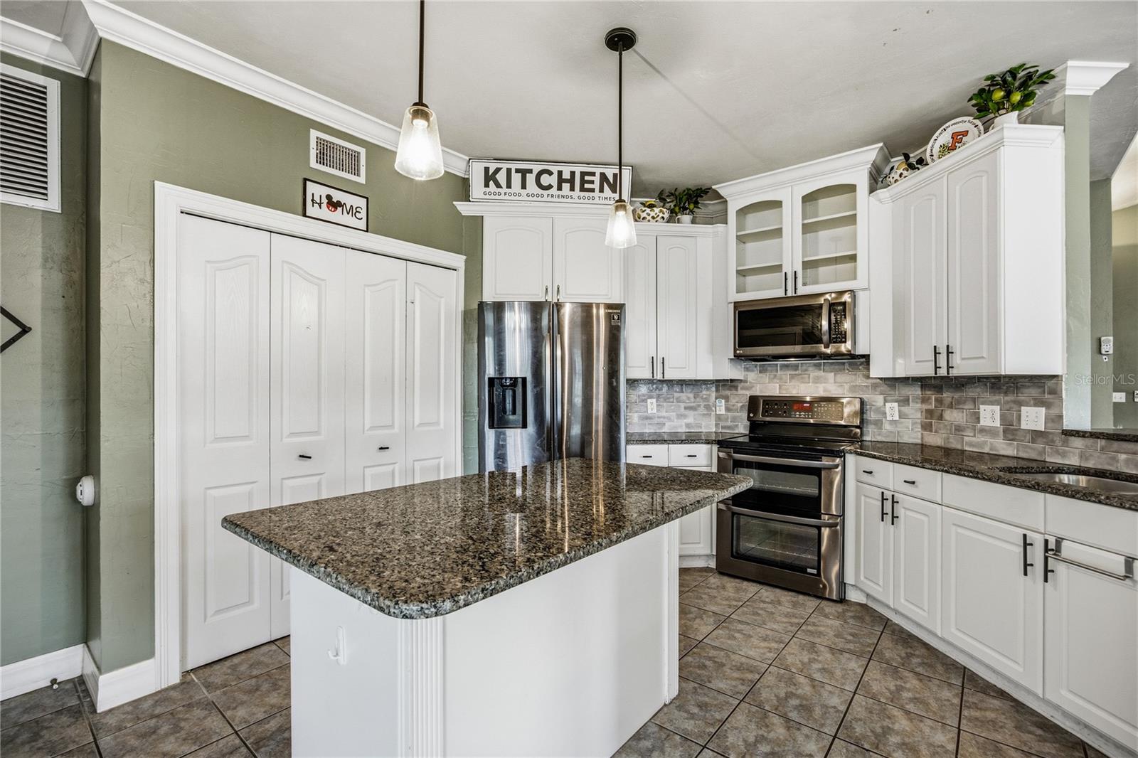 11516 NW 16TH PL