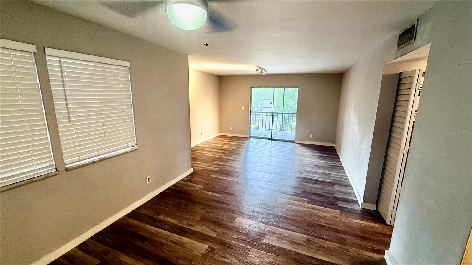 6519 W NEWBERRY RD #812