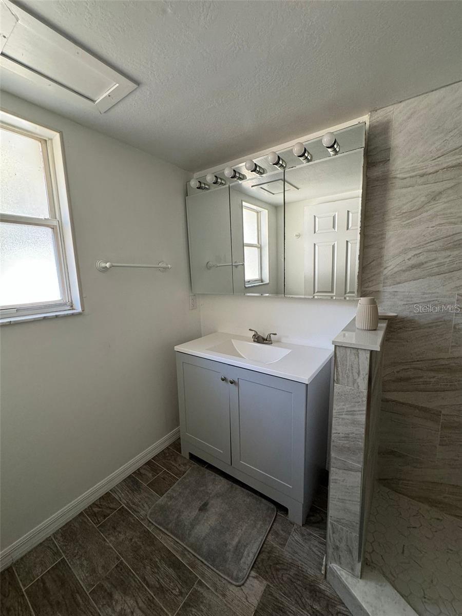 20164 SE 115TH CT