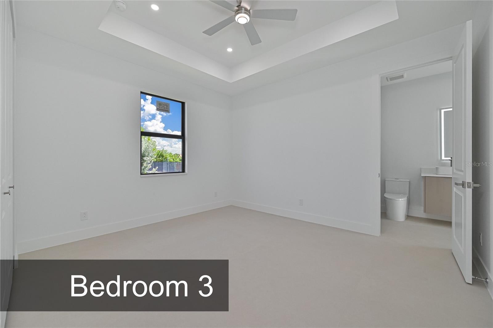 425 SW 31ST AVE
