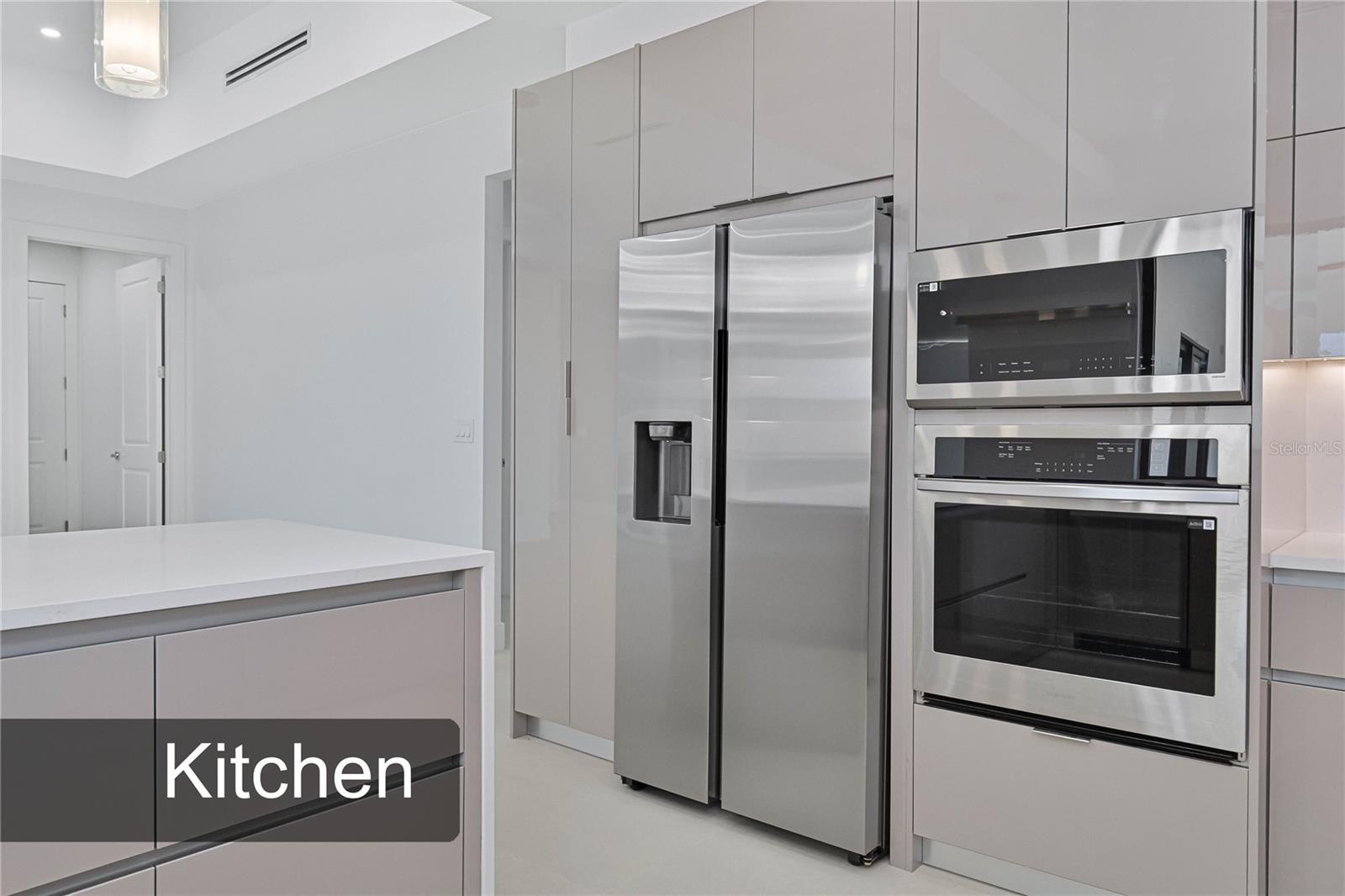 425 SW 31ST AVE