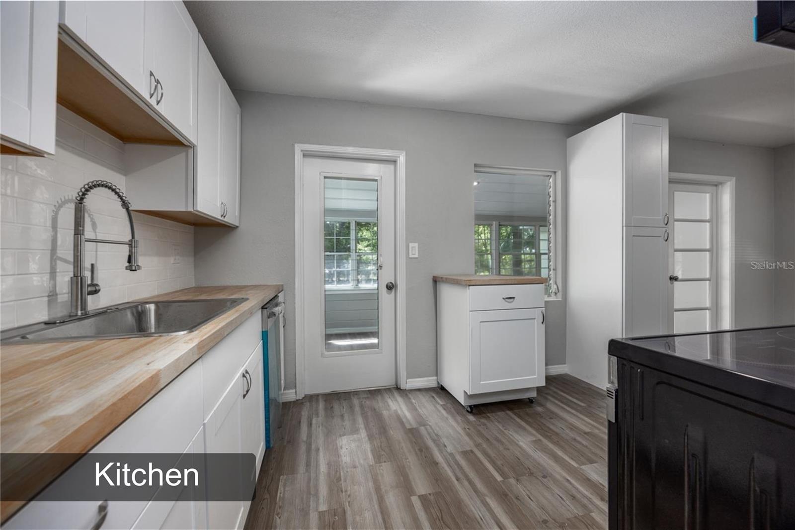 640 NW 36TH TER