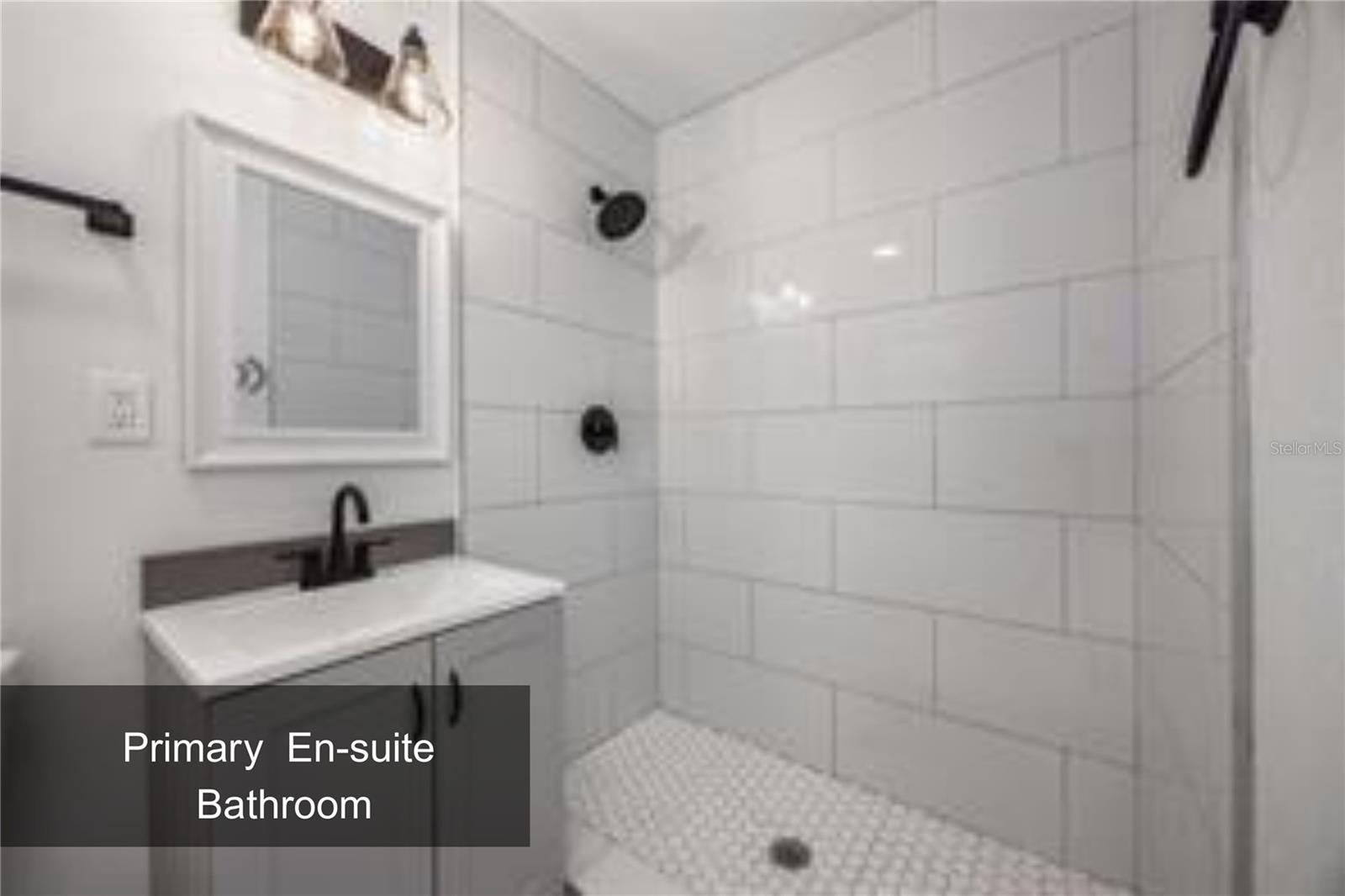 640 NW 36TH TER