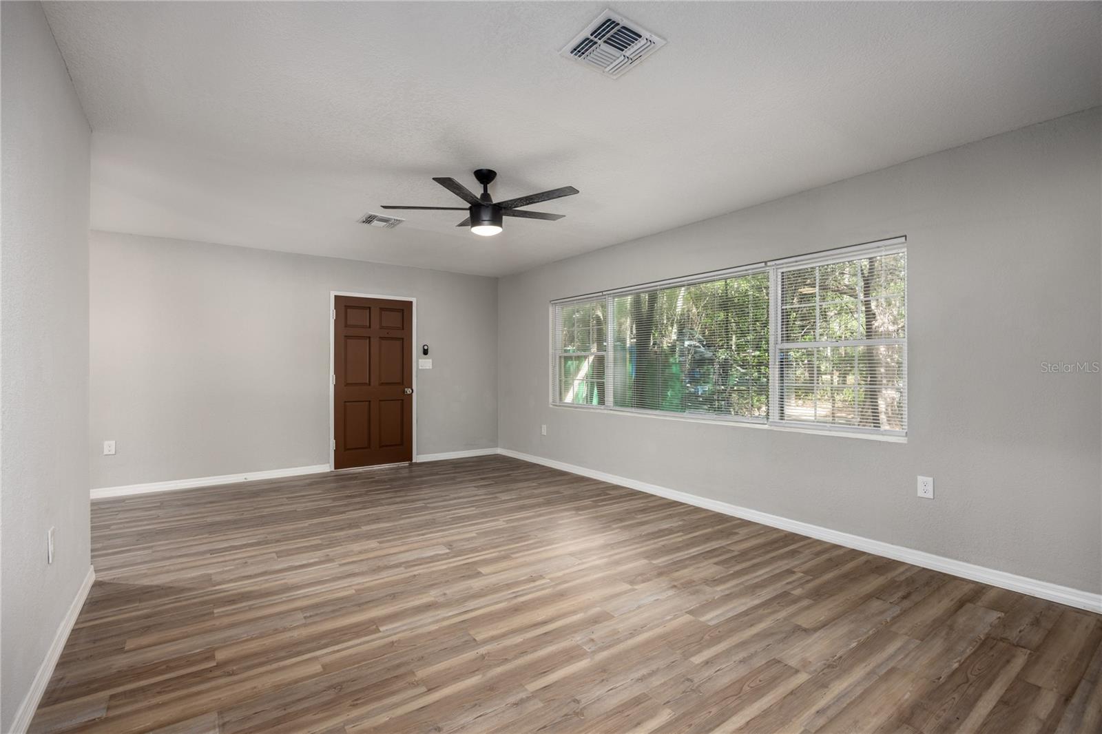 640 NW 36TH TER