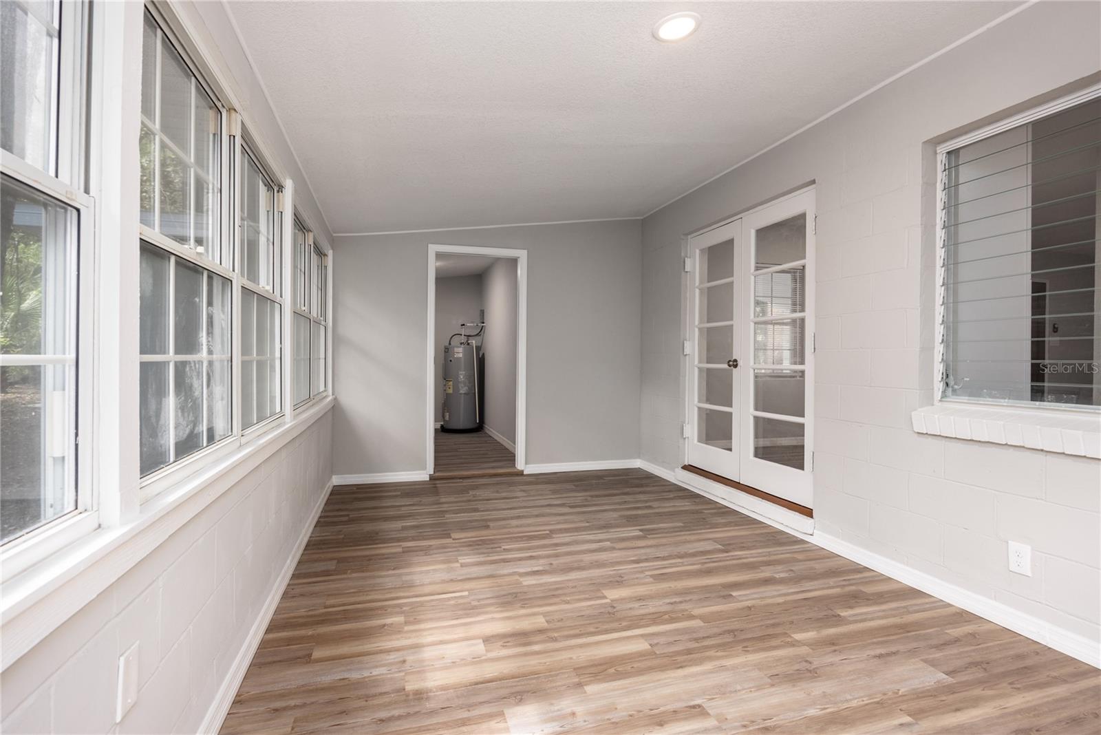 640 NW 36TH TER