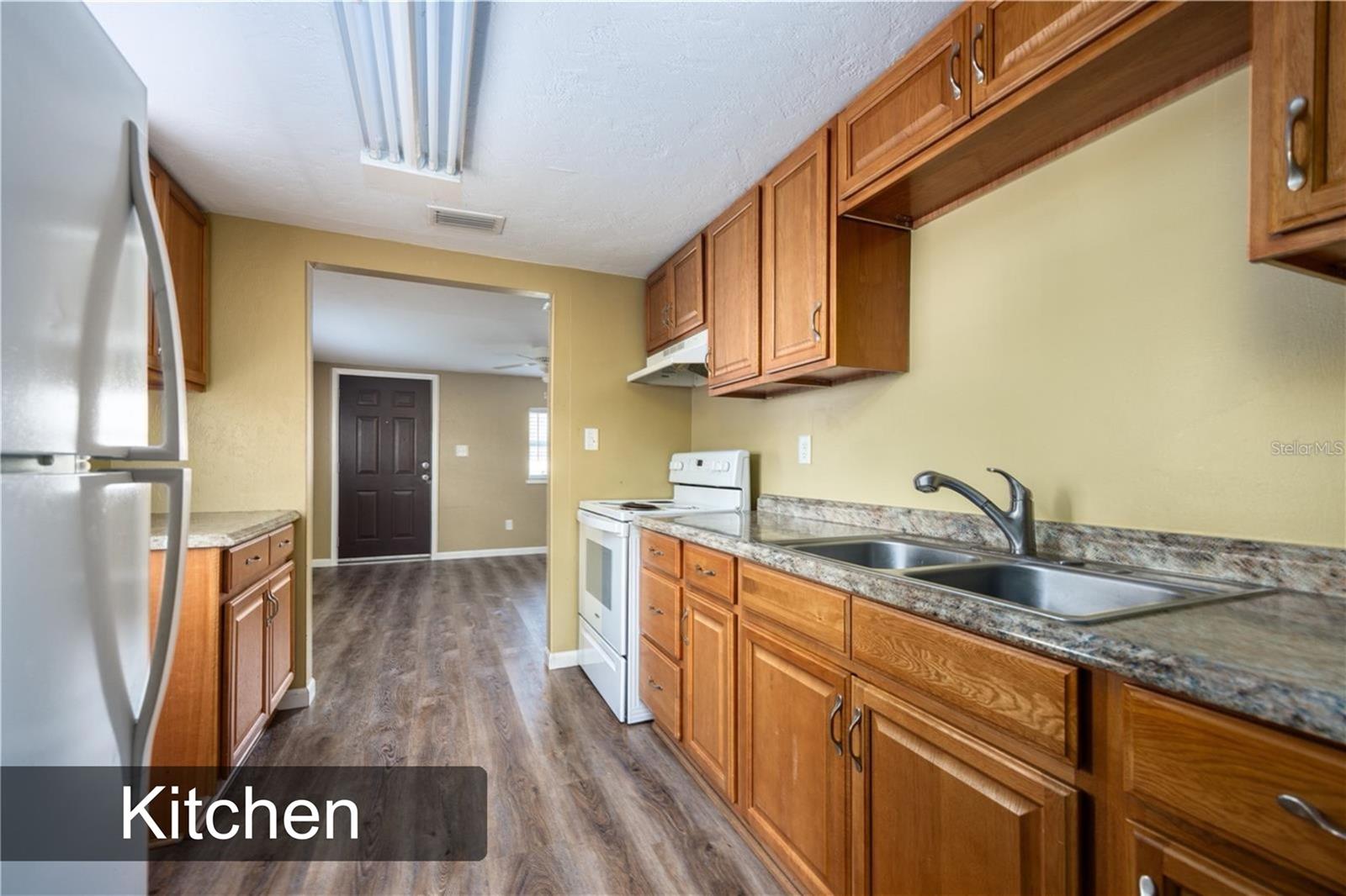 2220 SE 46TH TER