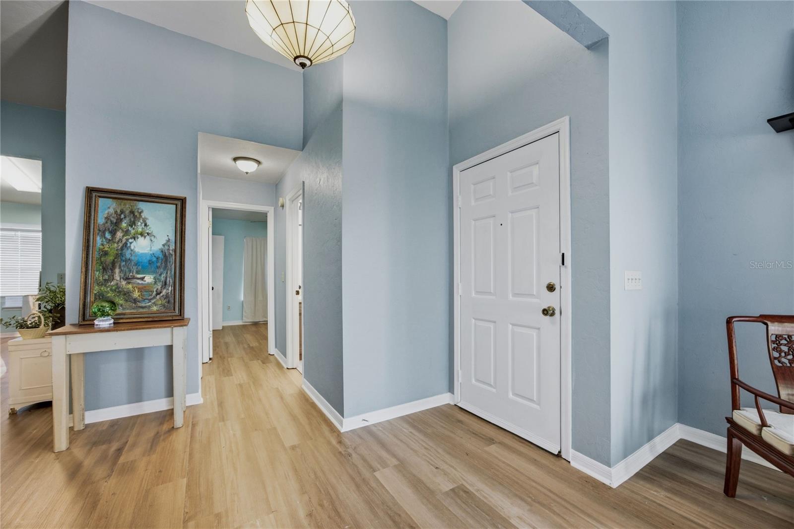 418 NW 48TH BLVD #610