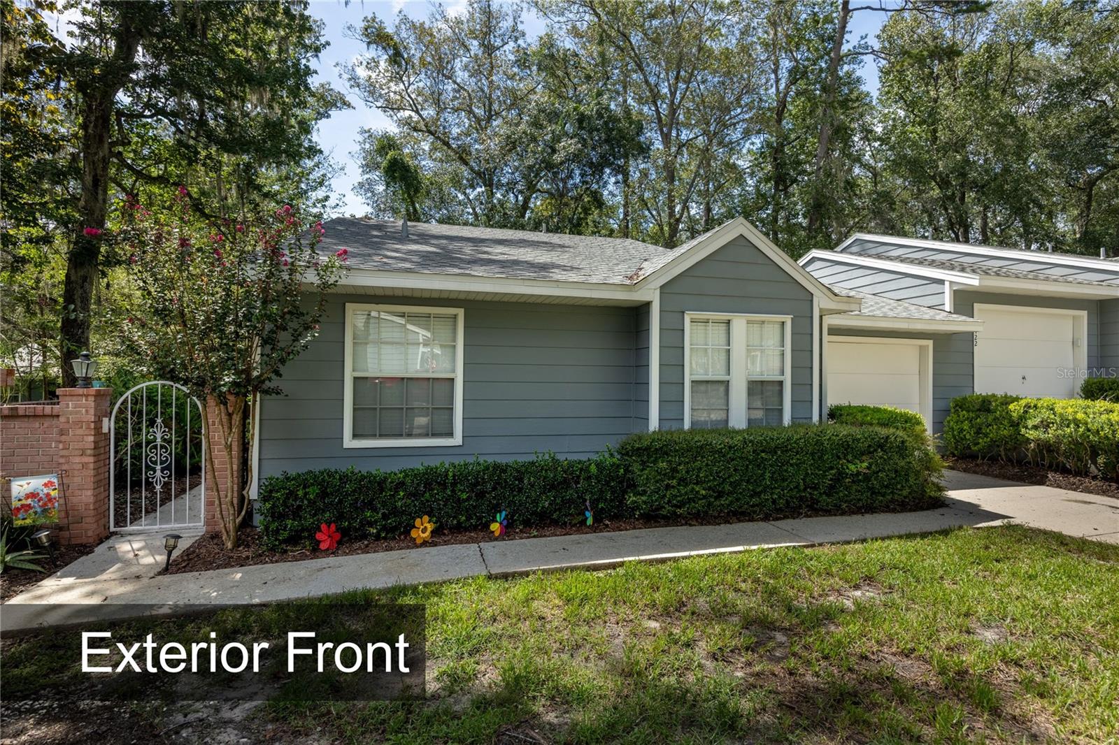418 NW 48TH BLVD #610