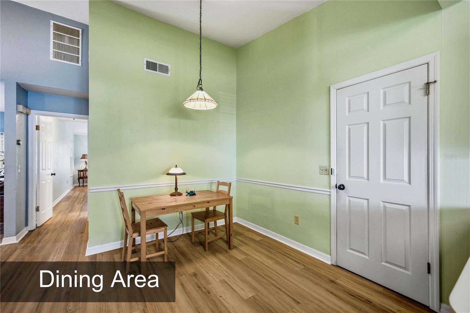 418 NW 48TH BLVD #610