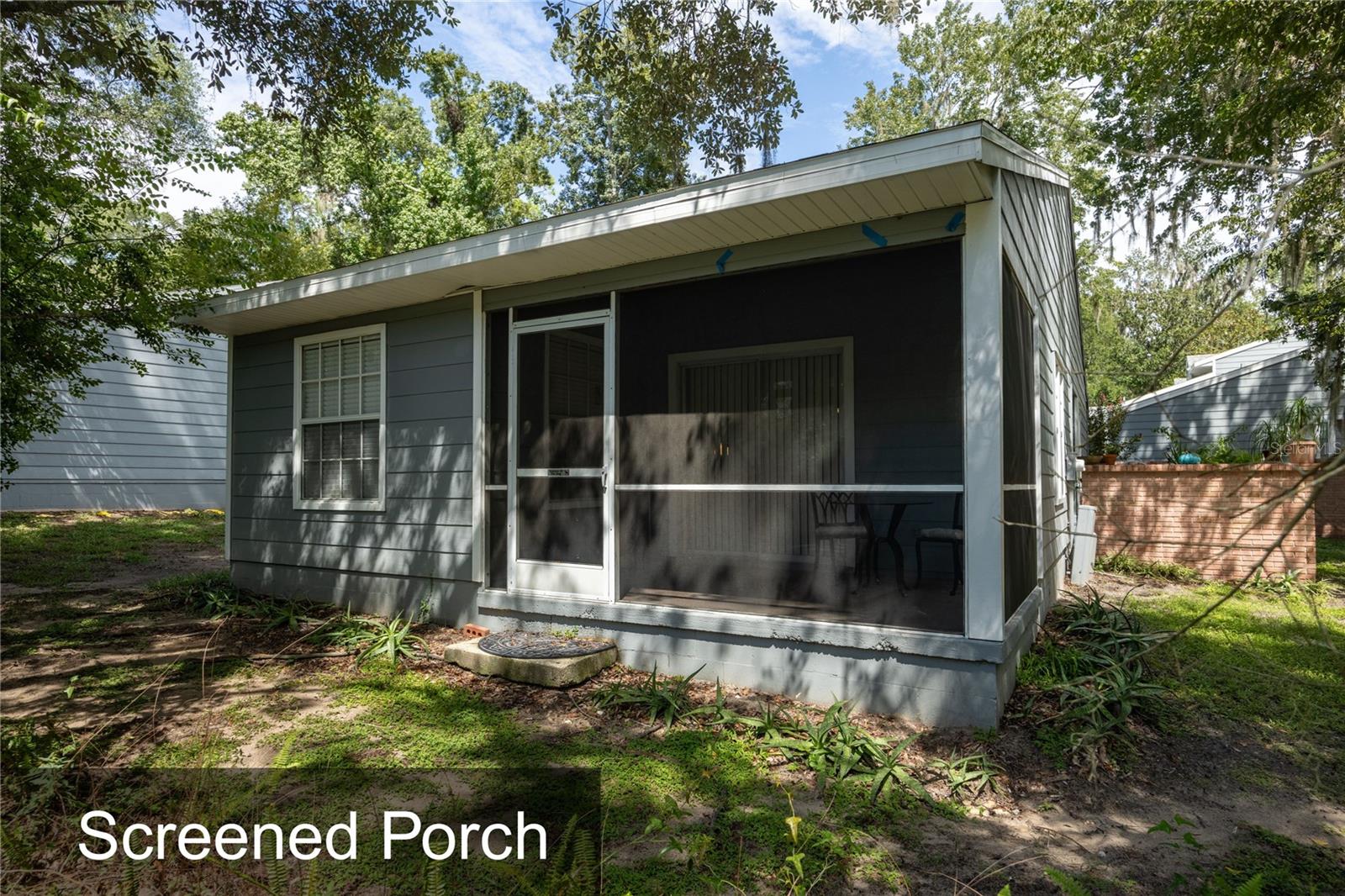 418 NW 48TH BLVD #610