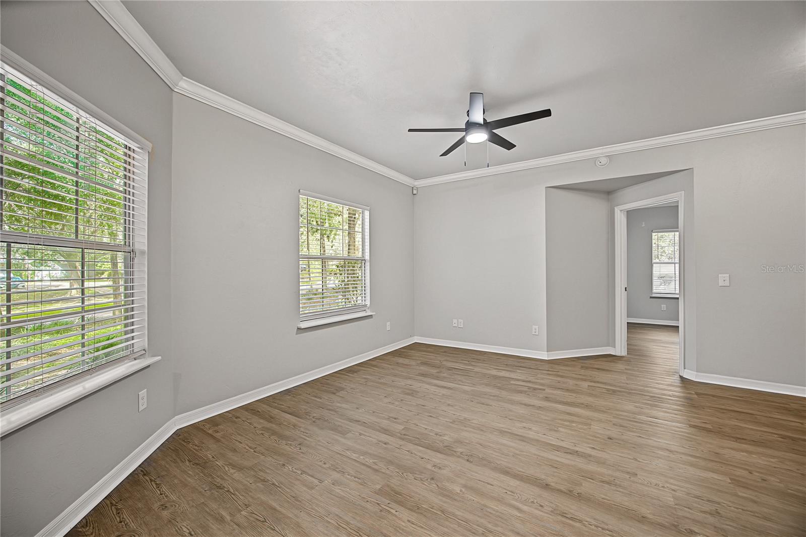 501 NW 50TH BLVD