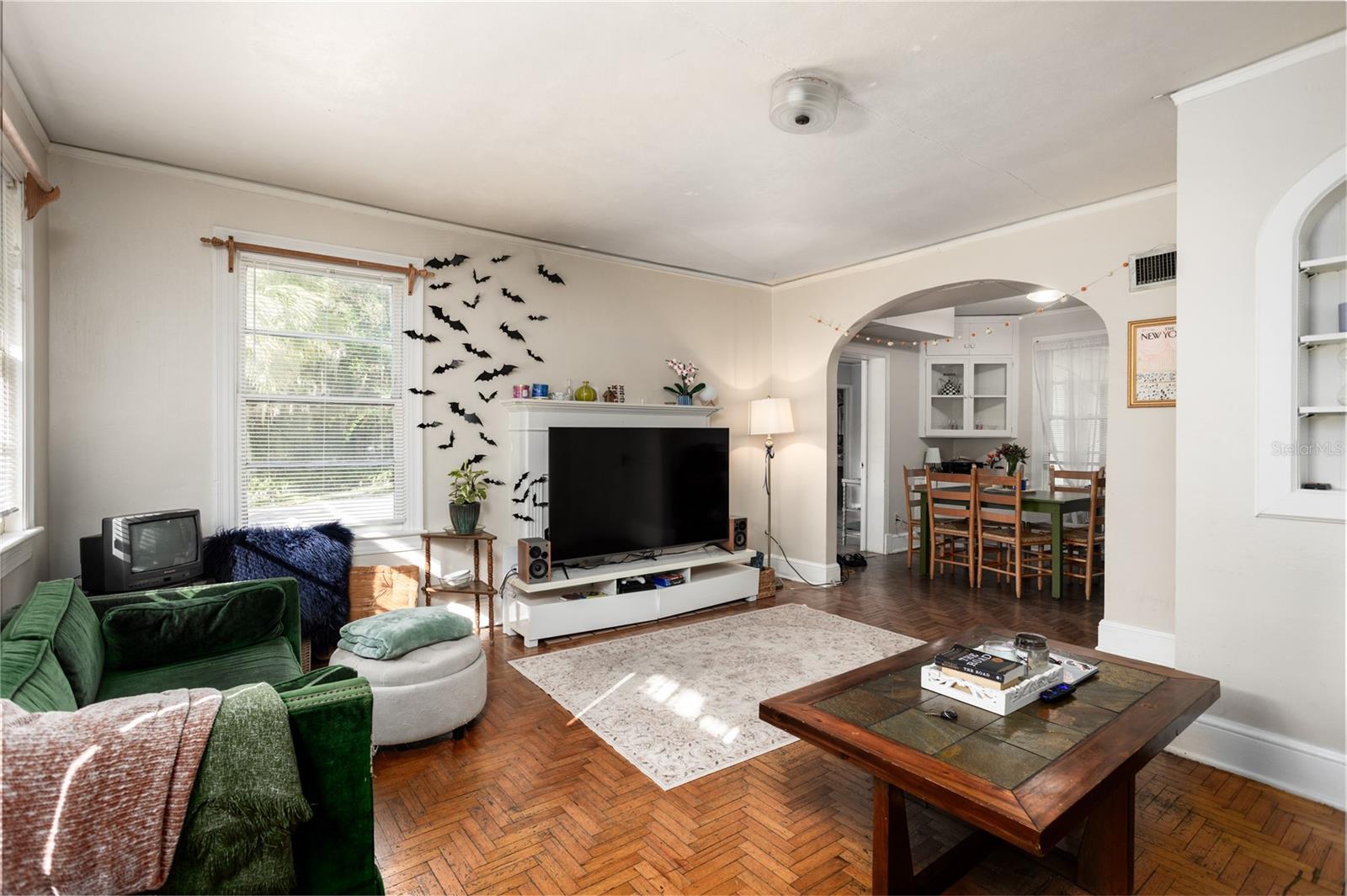 213 NE BLVD BLVD #213-215