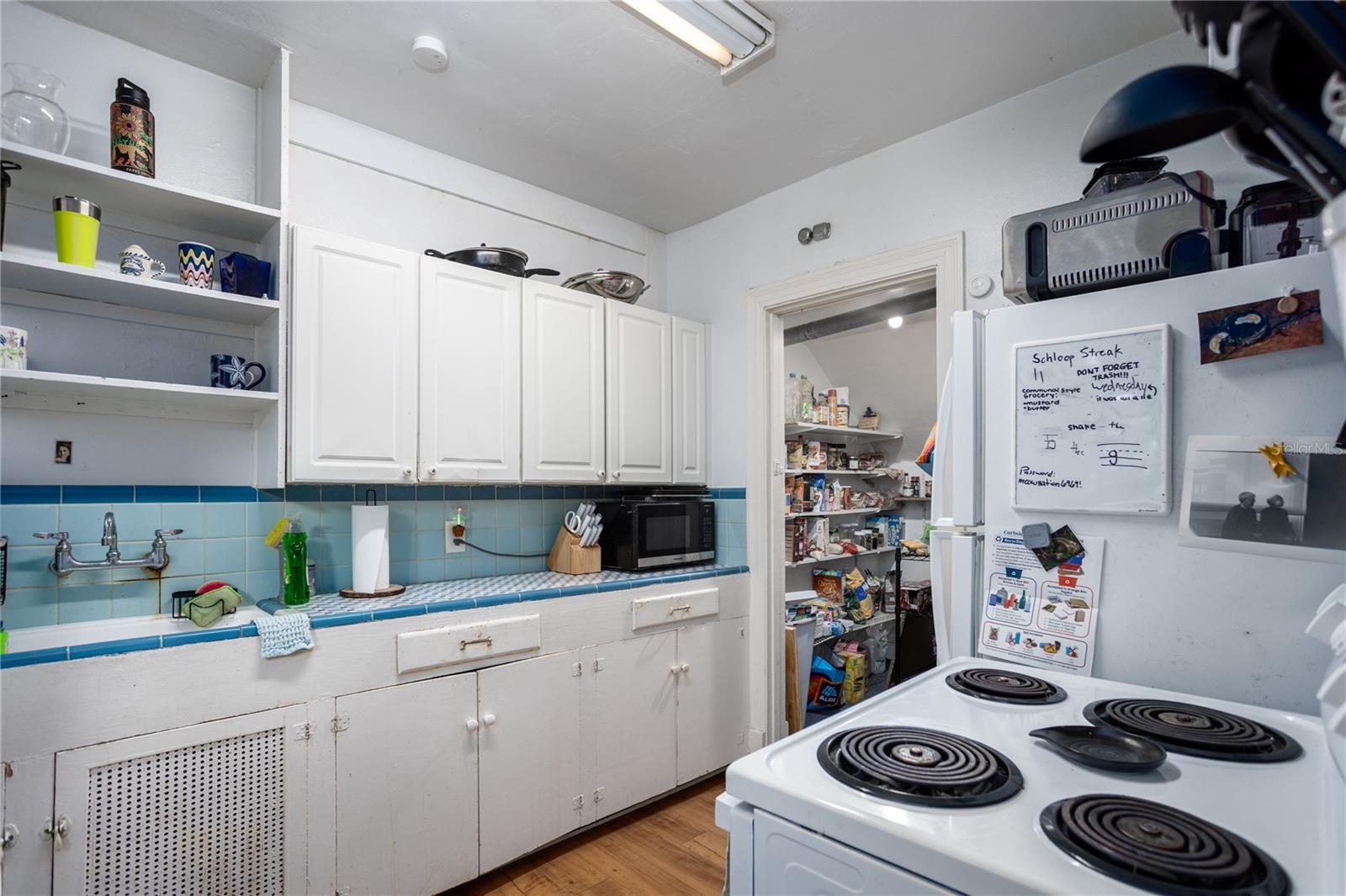 213 NE BLVD BLVD #213-215