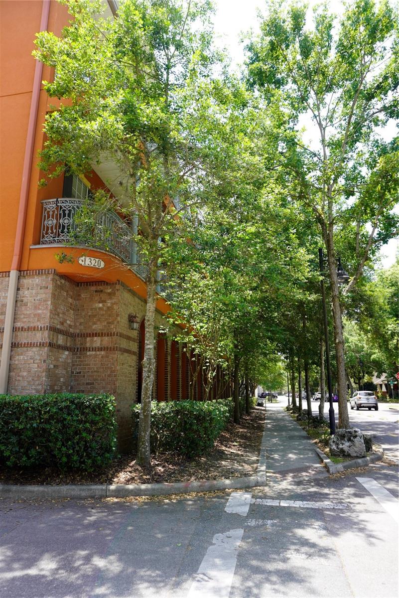1320 NW 3RD AVE #238
