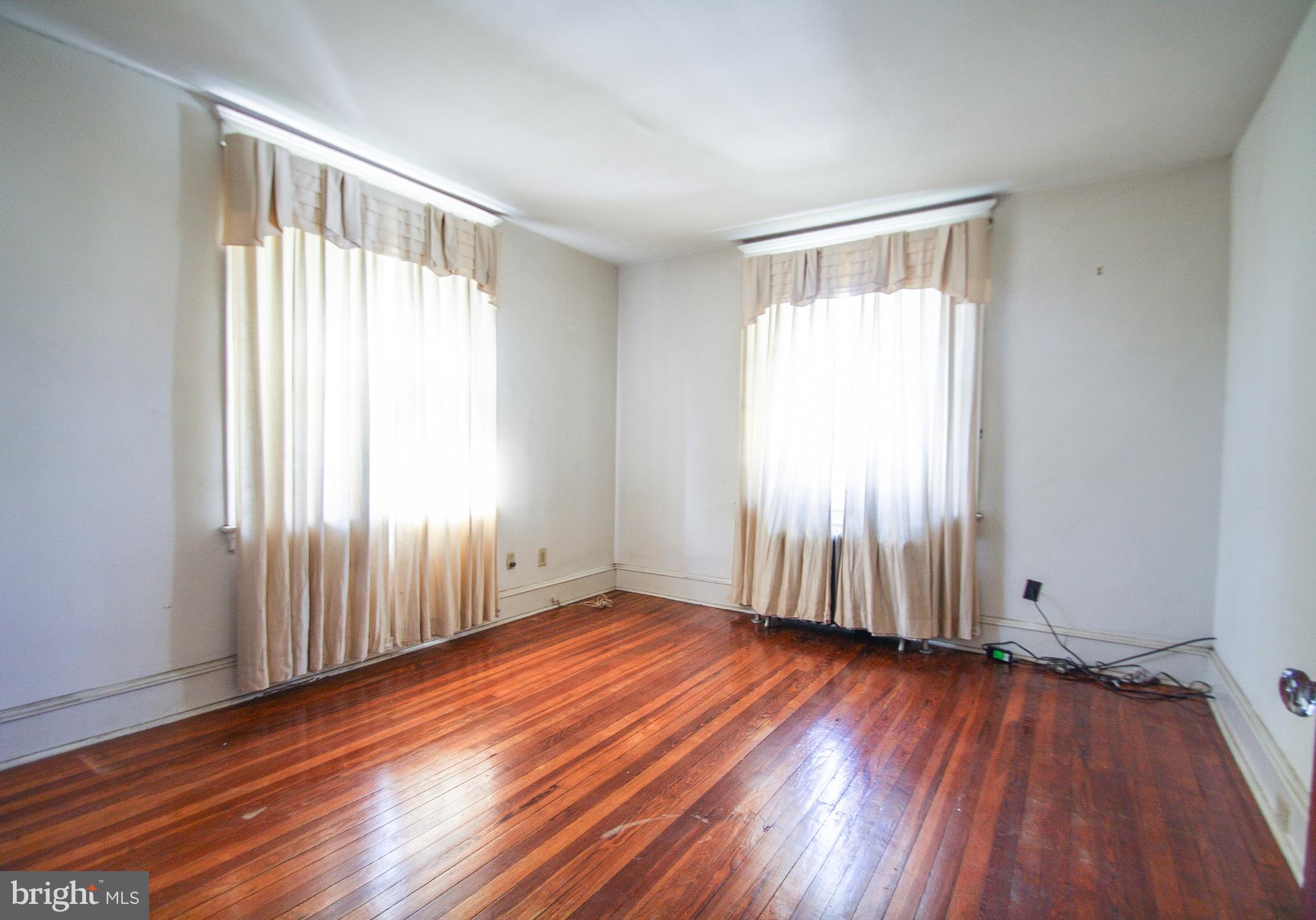 530 Folcroft Ave