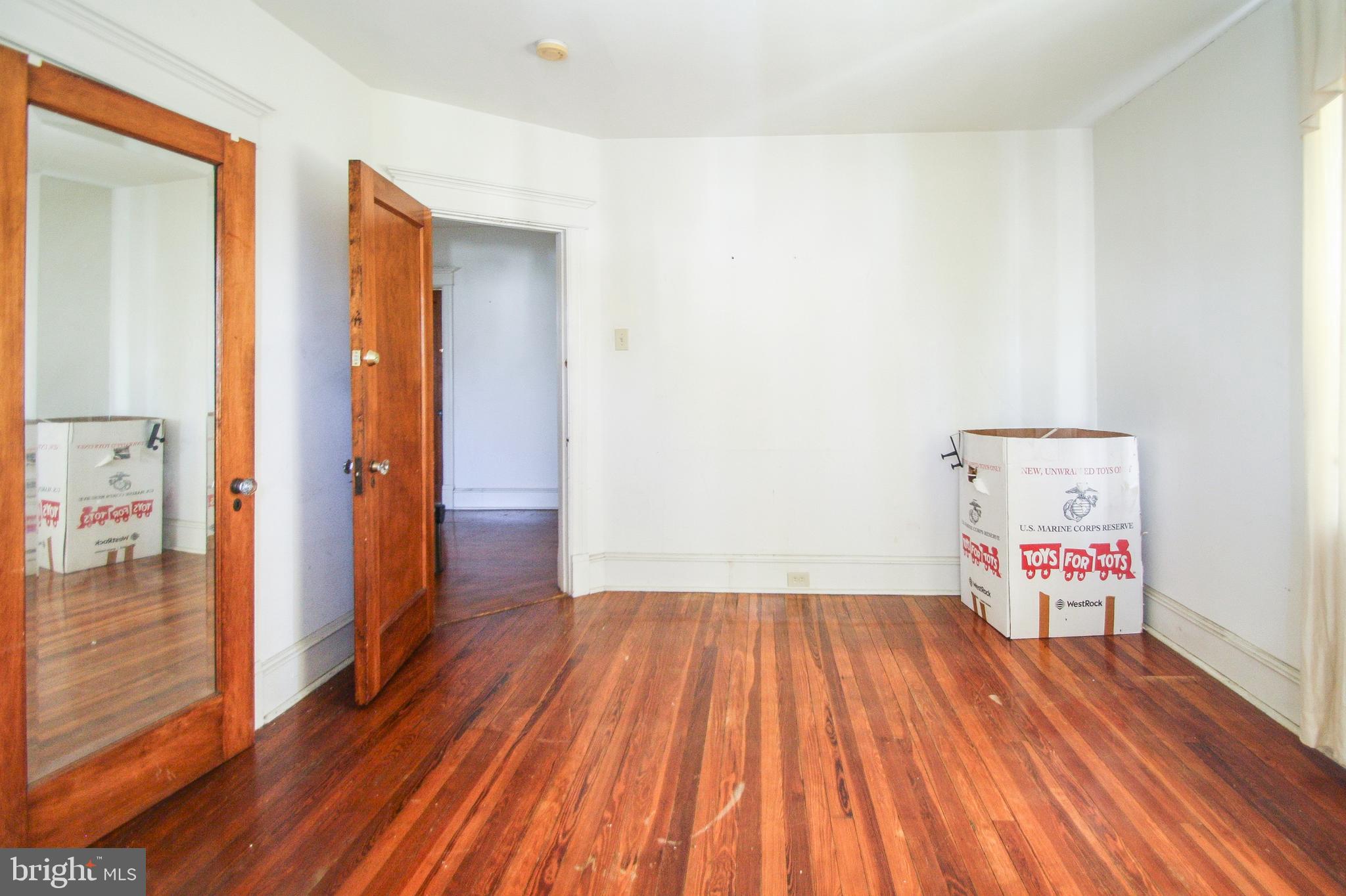 530 Folcroft Ave