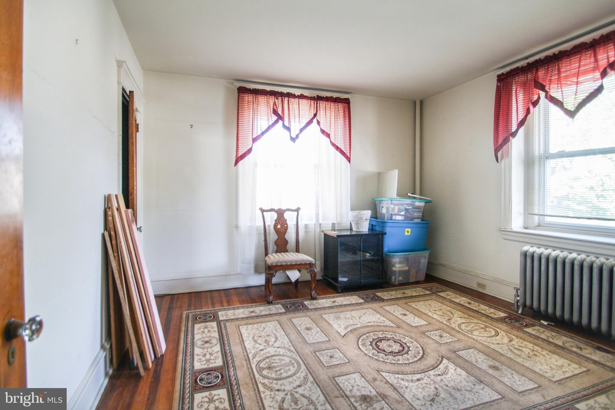 530 Folcroft Ave