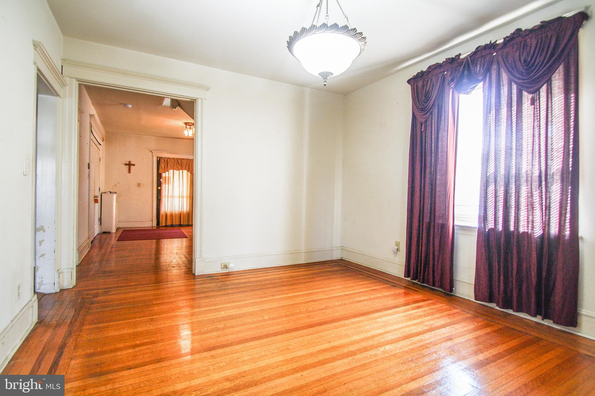 530 Folcroft Ave