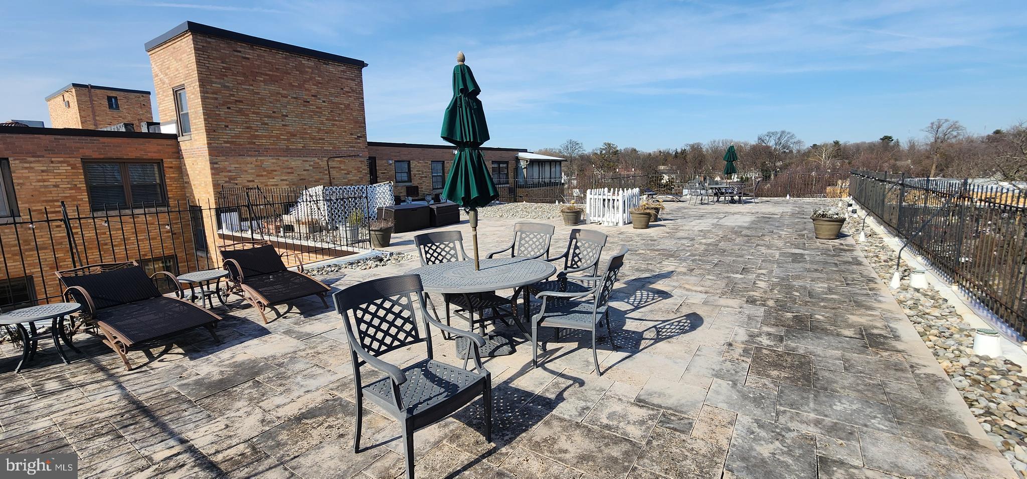 346 E Lancaster Avenue Unit: 408