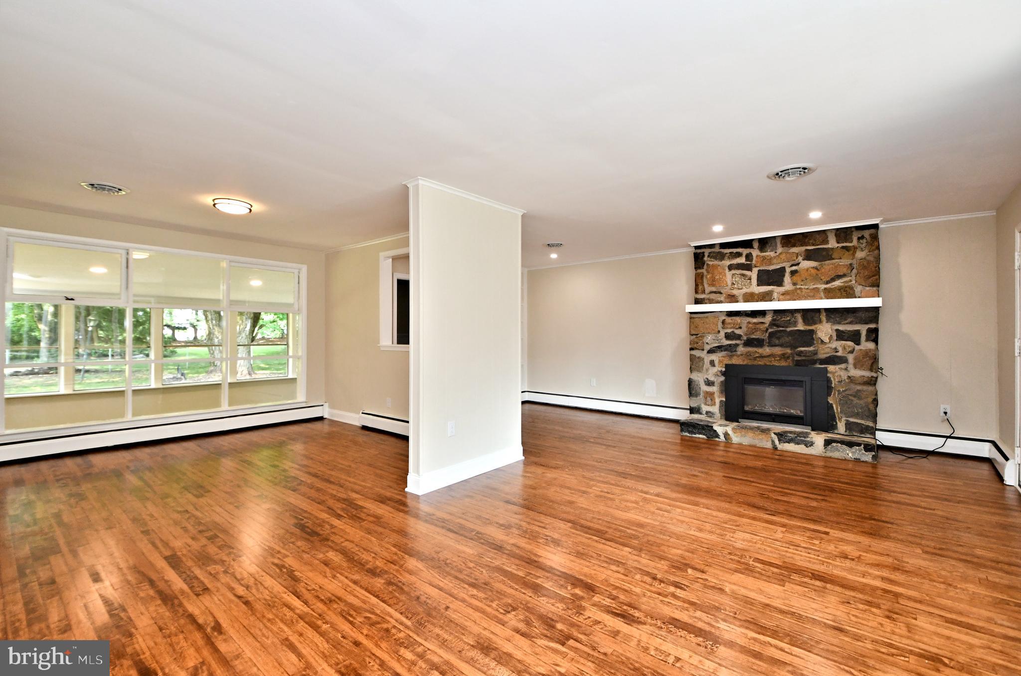 1120 Horsham Rd
