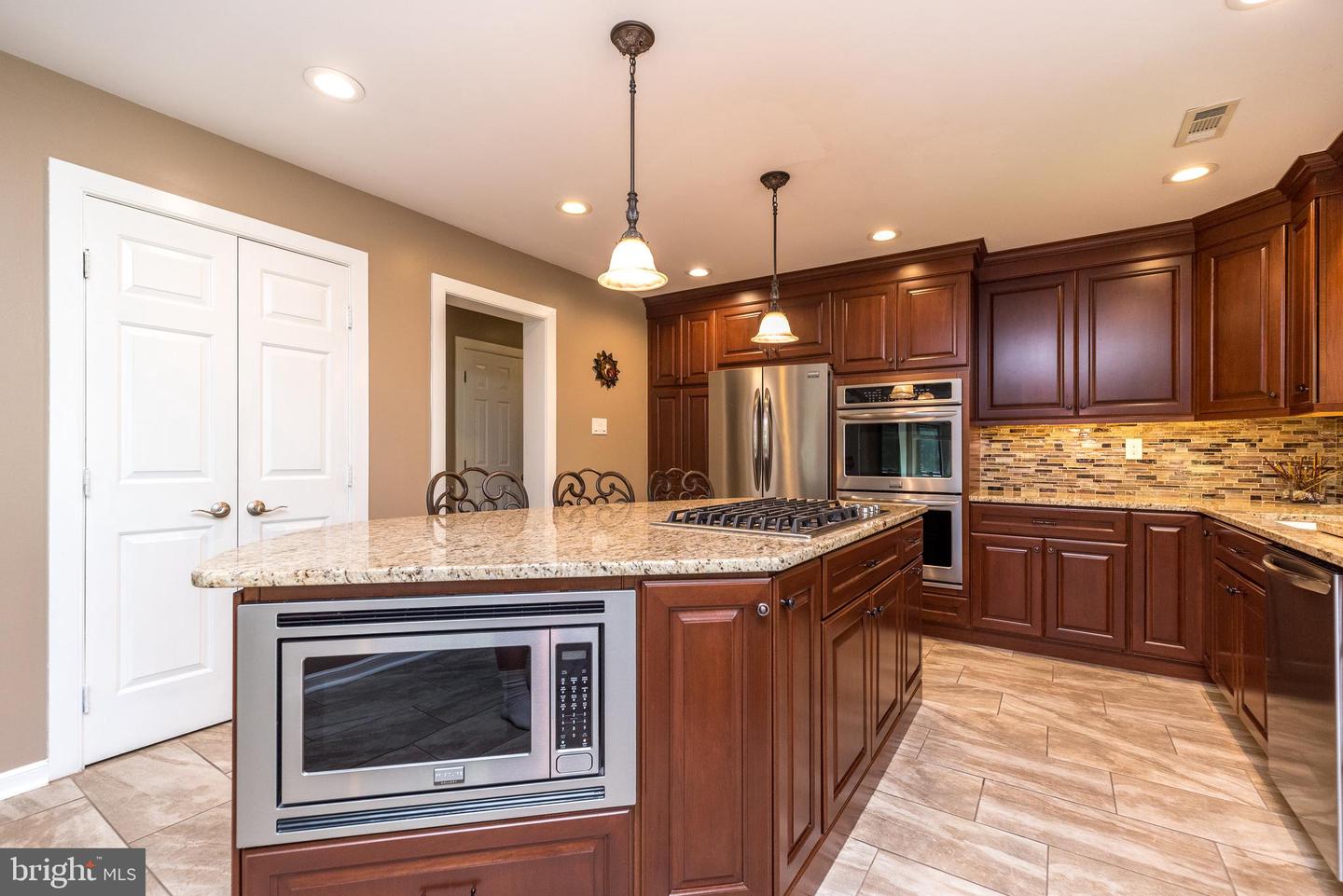 1418 Gentlemens Way