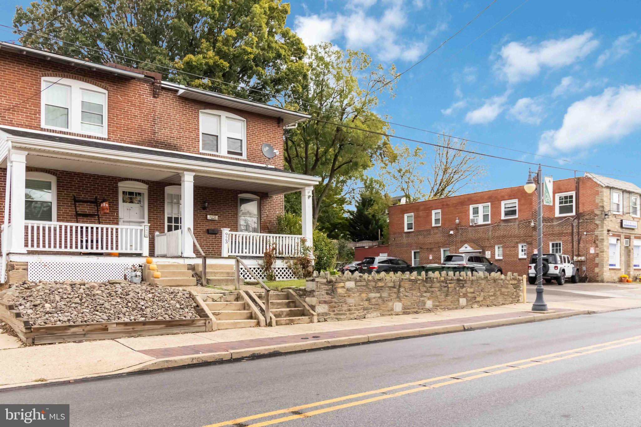 923 TOWNSHIP LINE ROAD