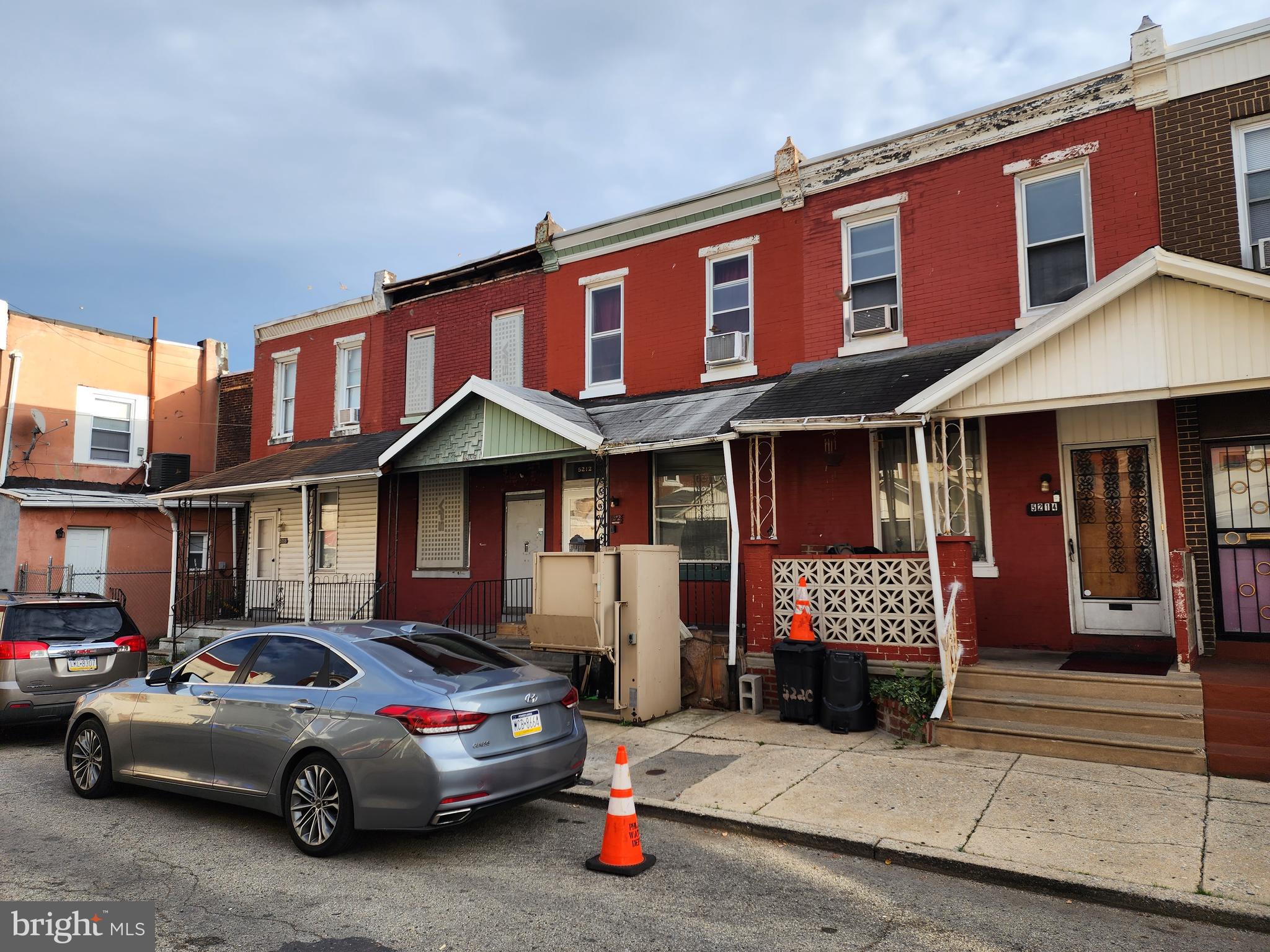 5212 HARLAN STREET