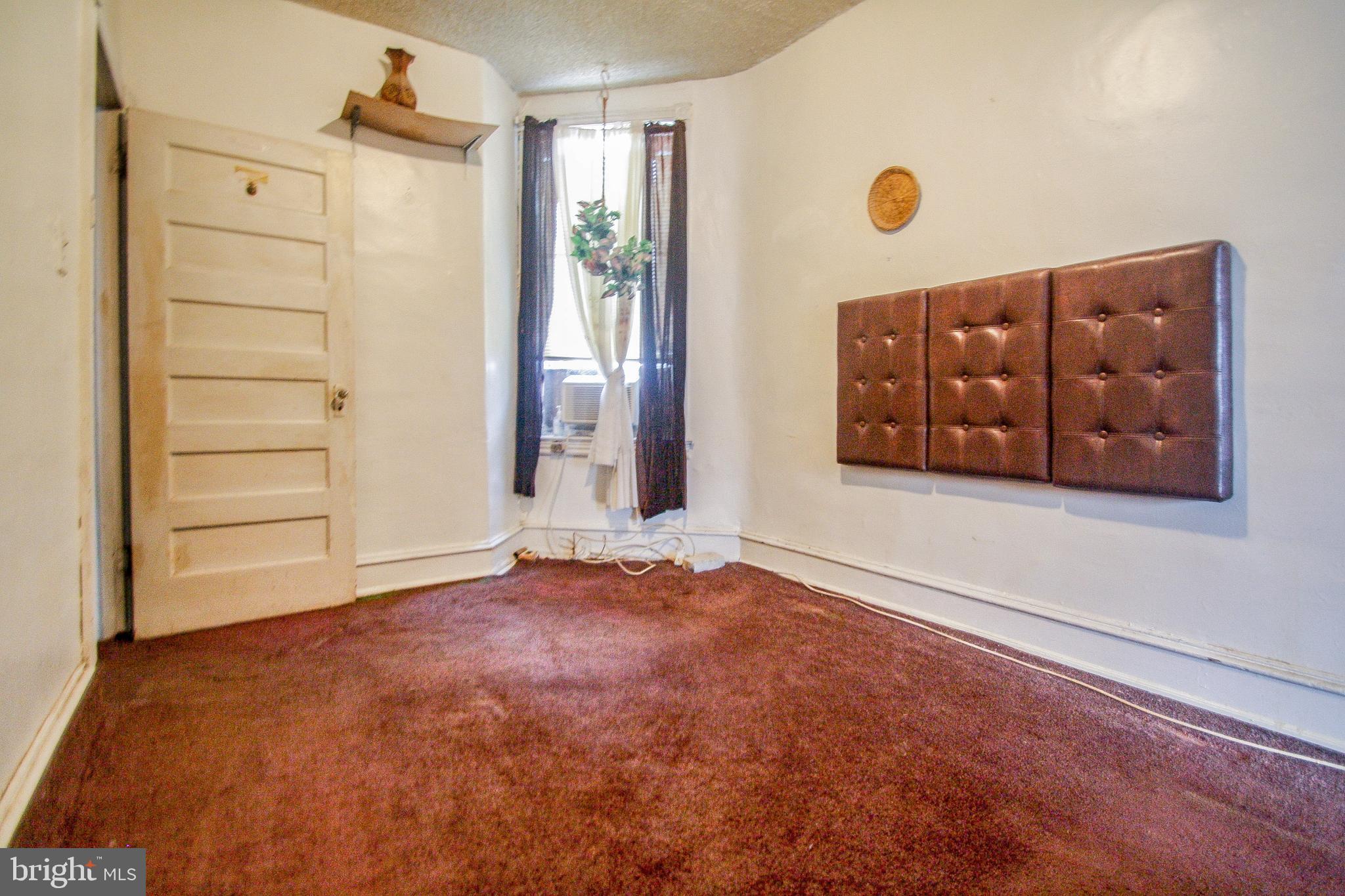 114 S Cecil STREET