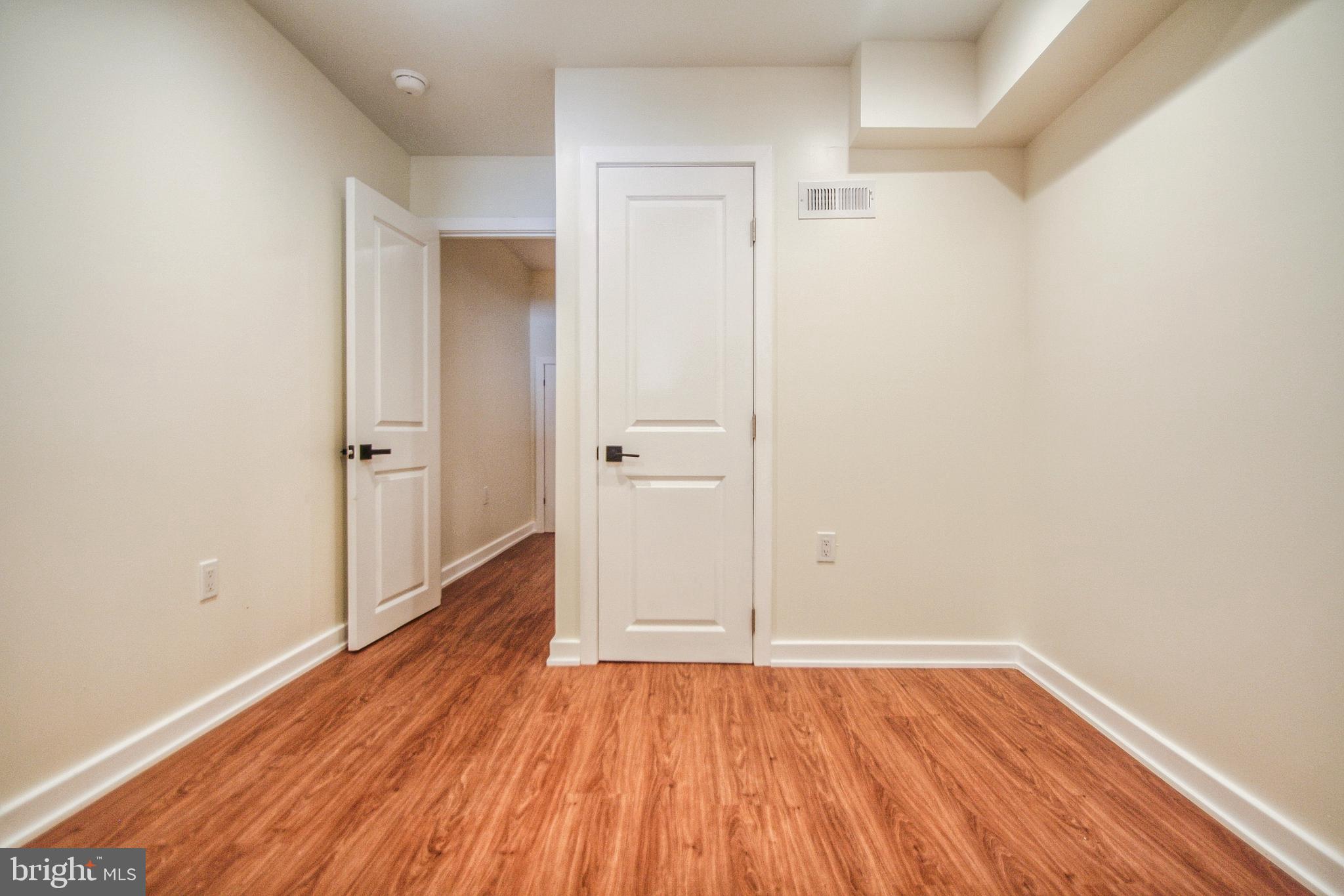 6025 N MARVINE STREET