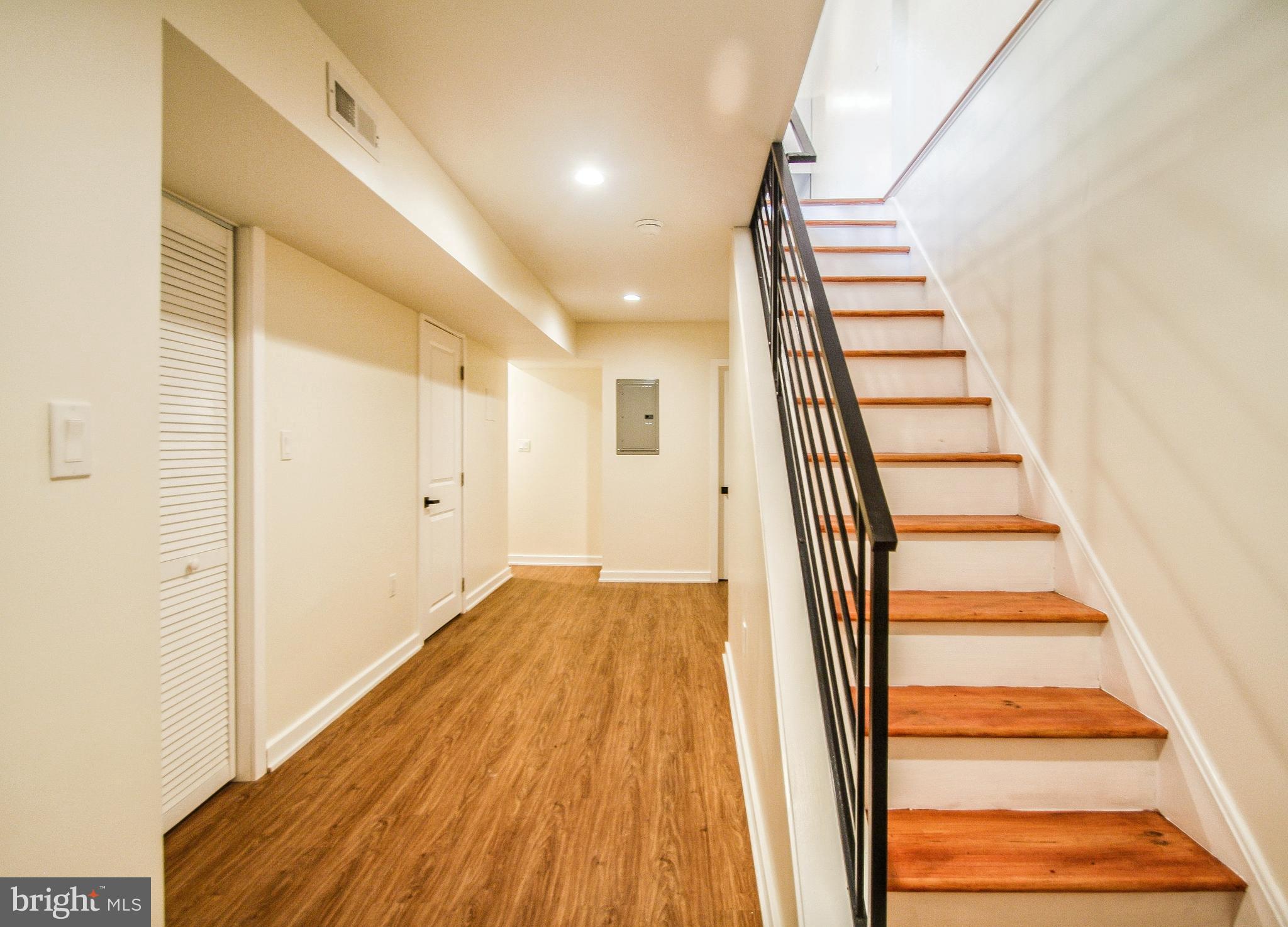 6025 N MARVINE STREET