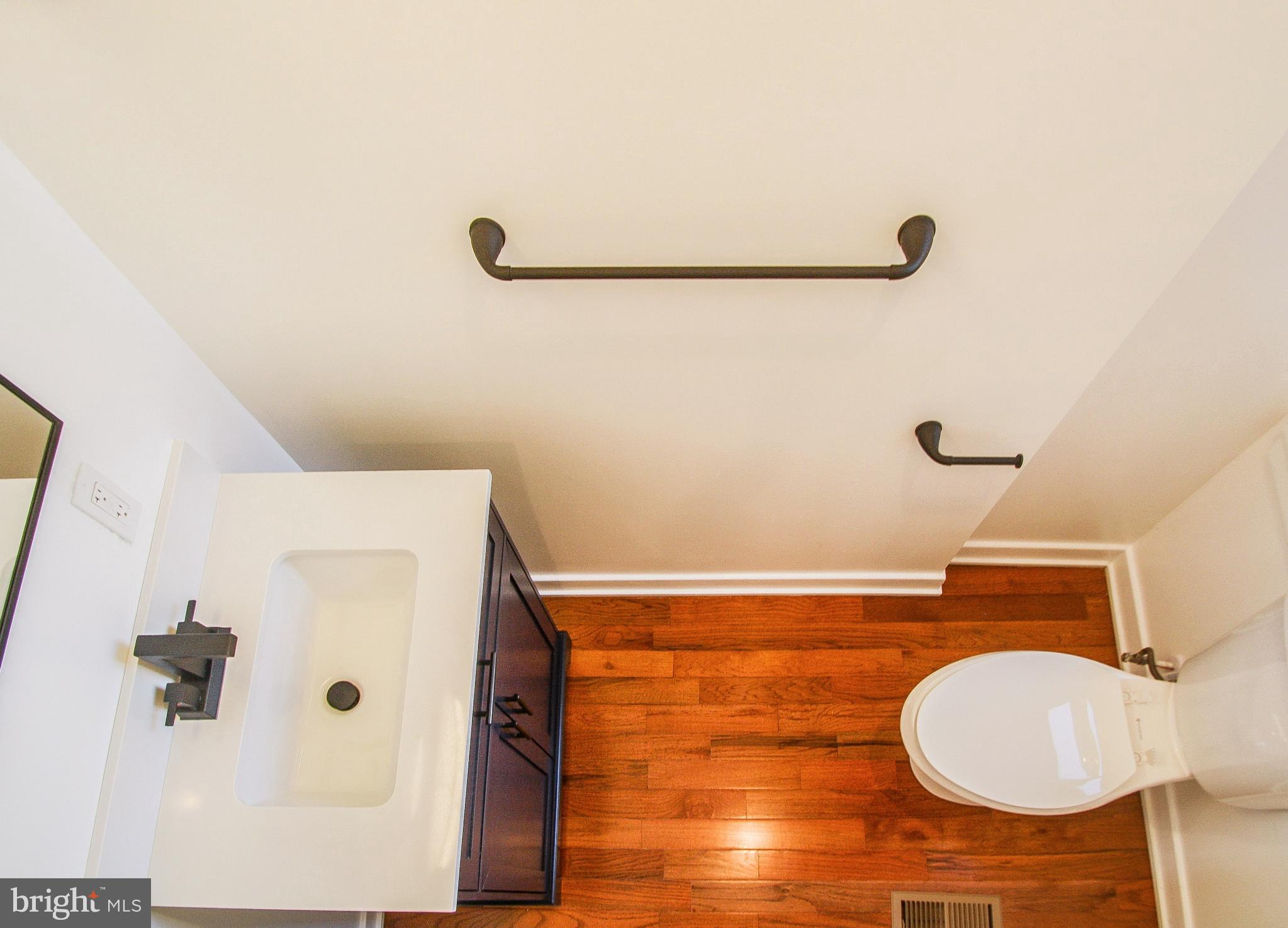 6025 N MARVINE STREET