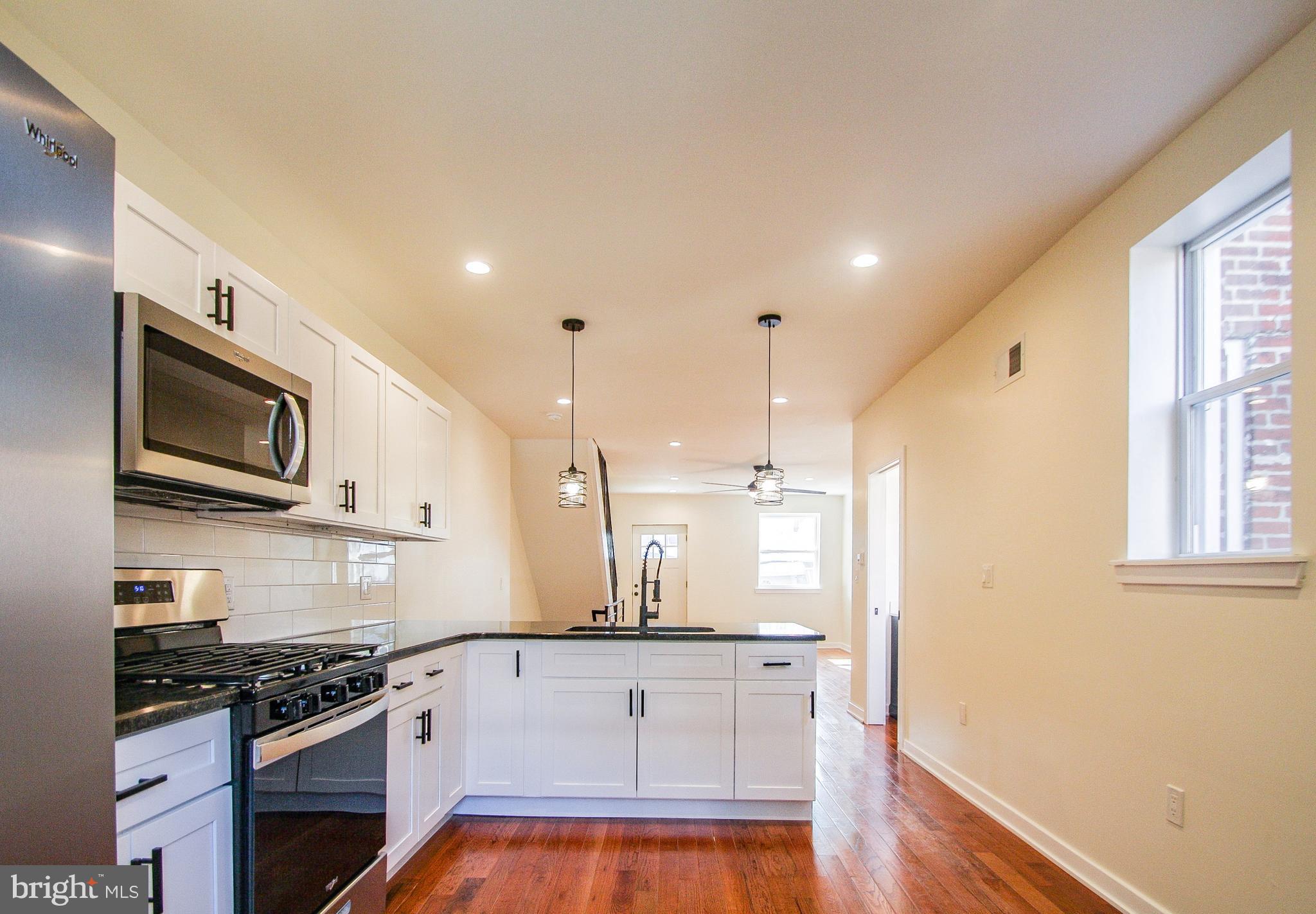 6025 N MARVINE STREET