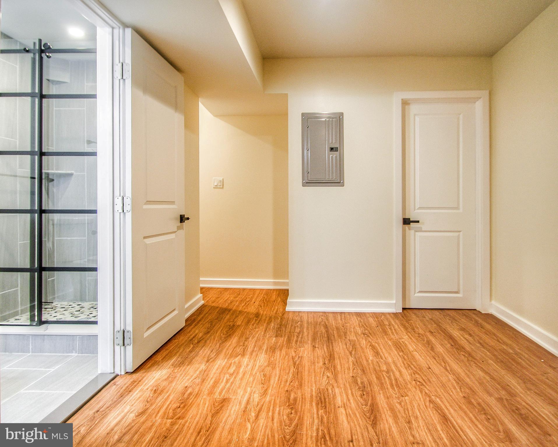 6025 N MARVINE STREET