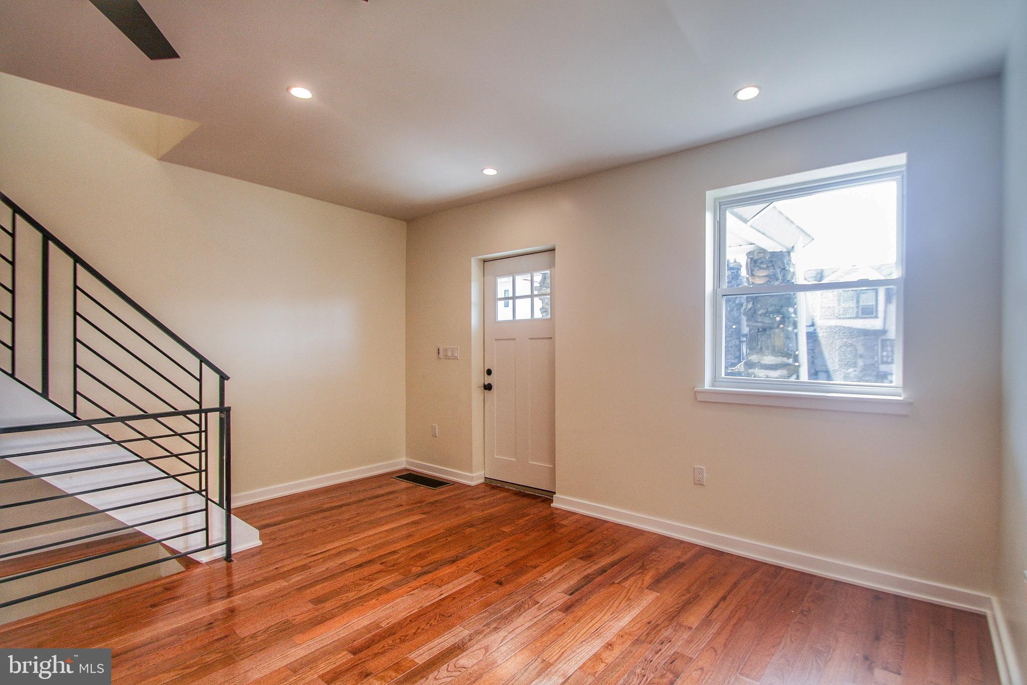 6025 N MARVINE STREET