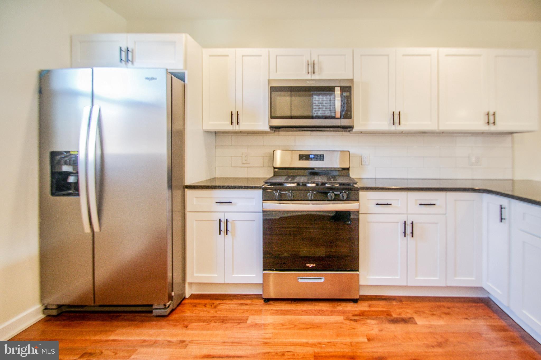 6025 N MARVINE STREET