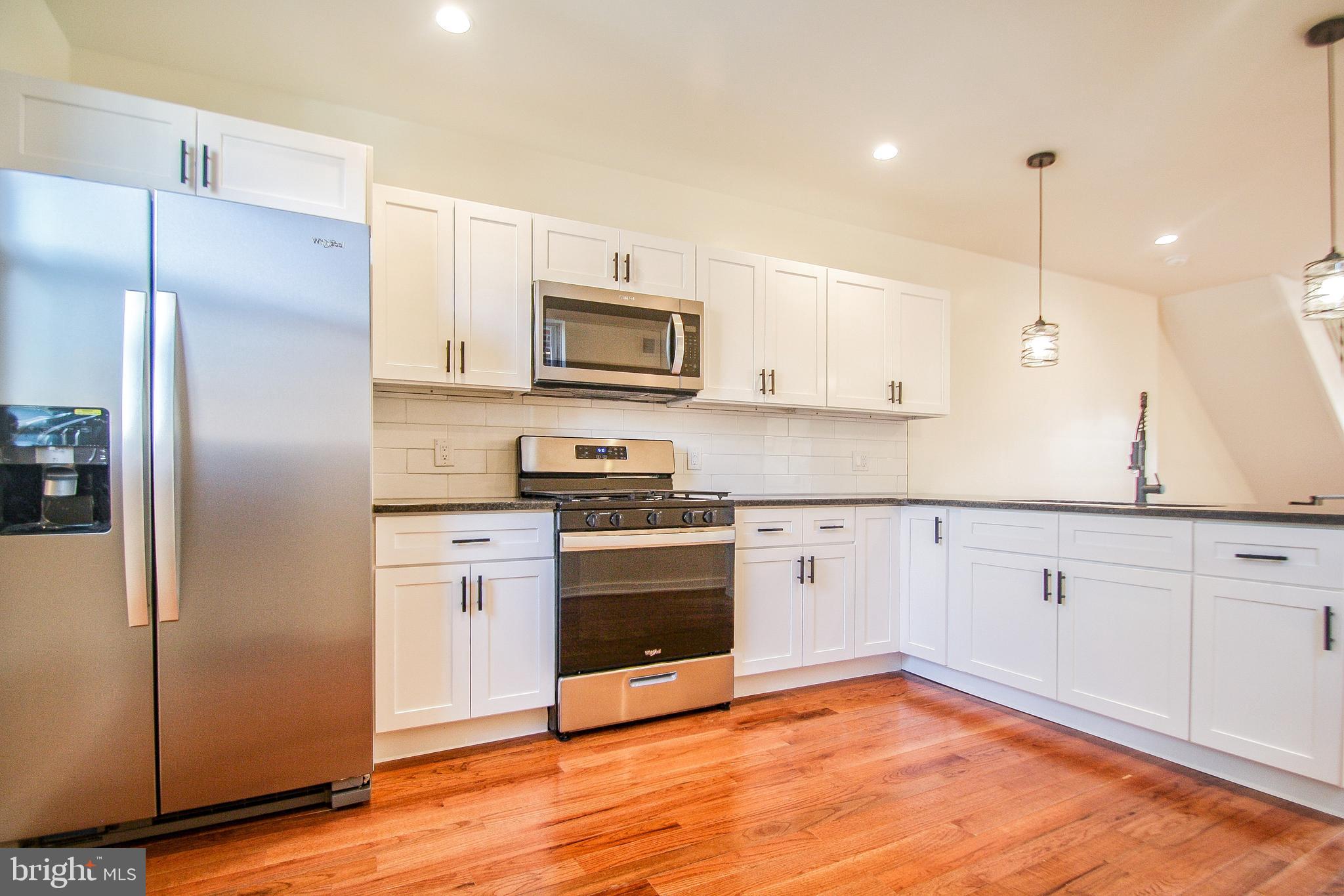 6025 N MARVINE STREET