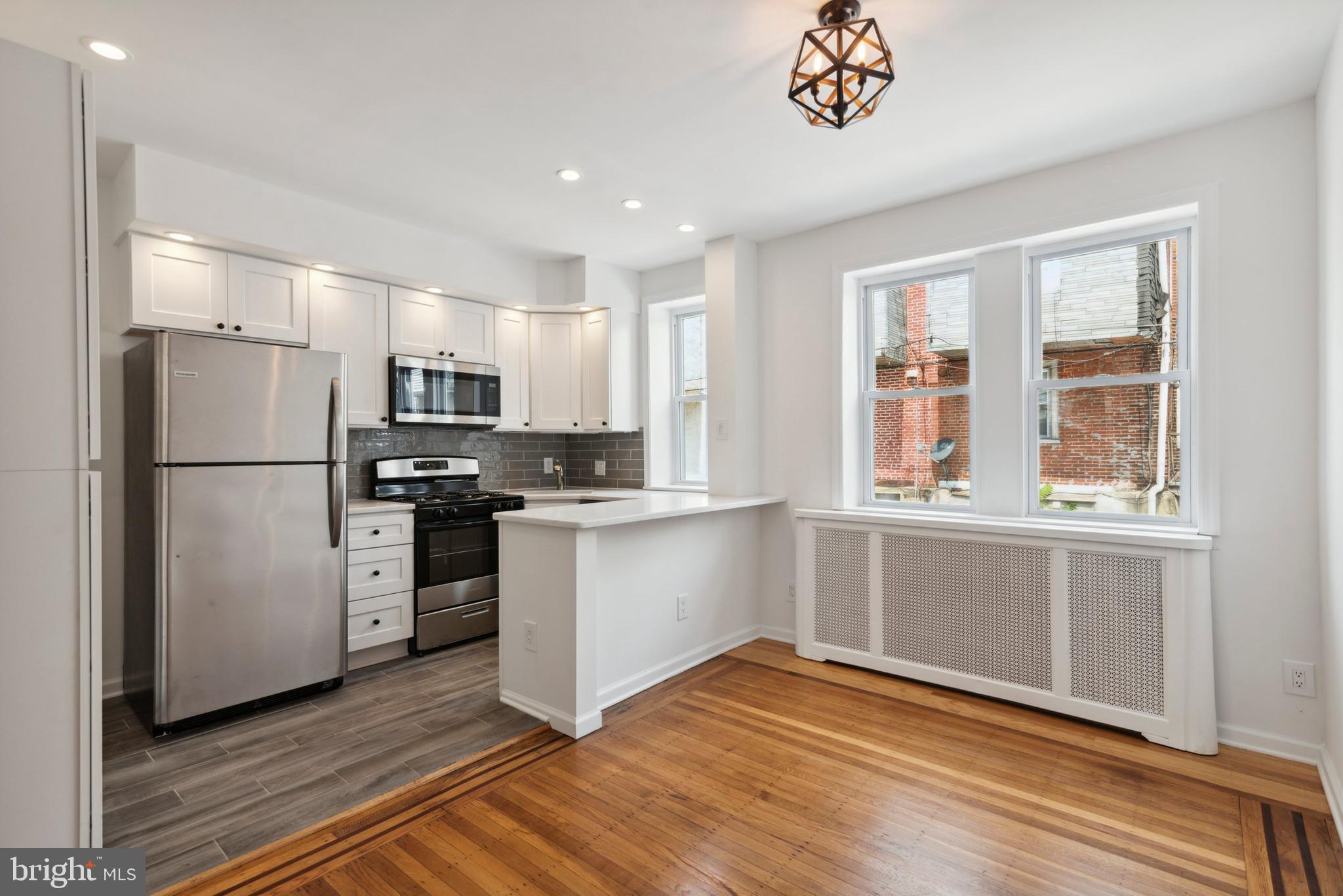 5631 Ridgewood STREET