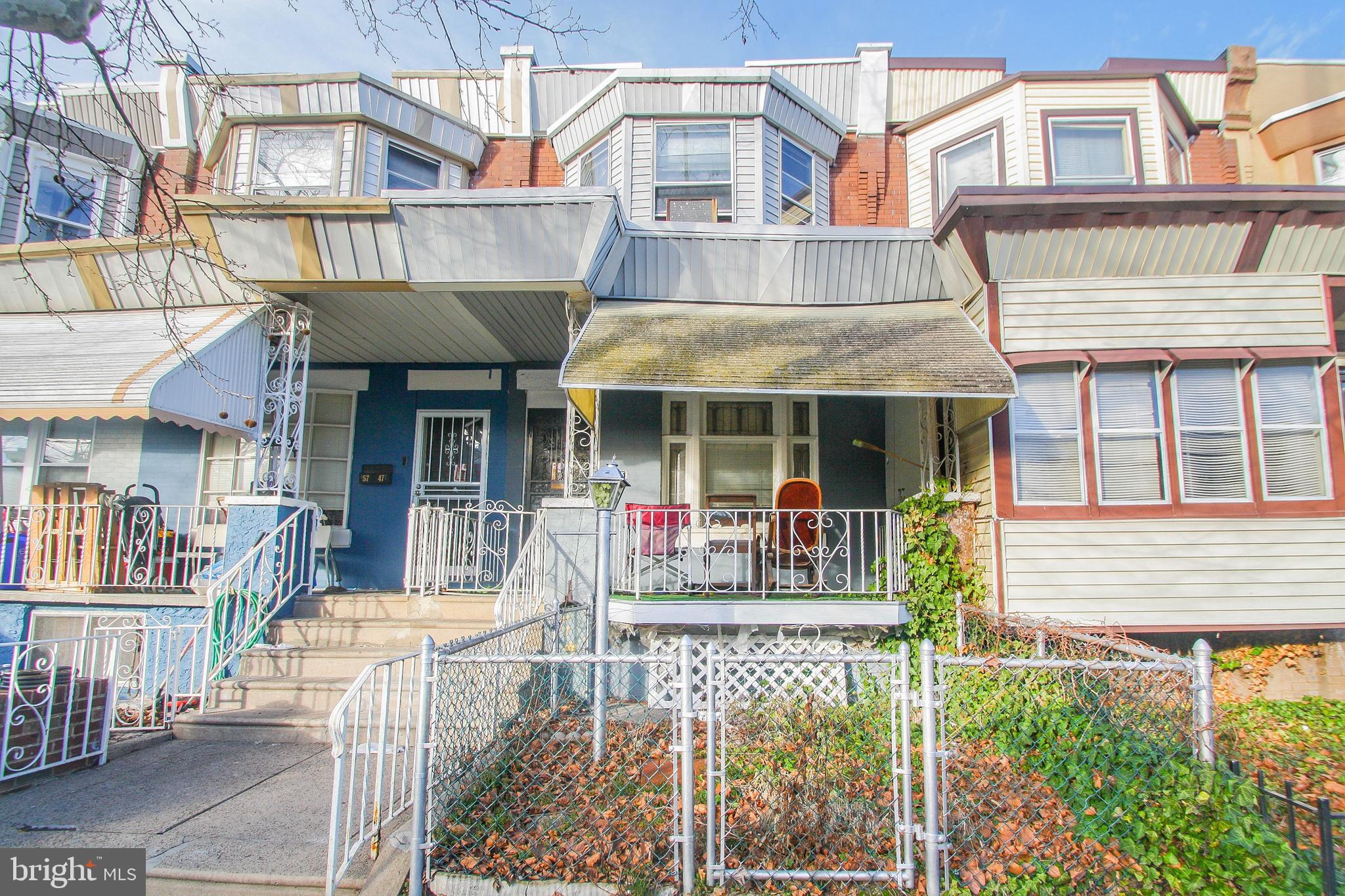 5745 Larchwood AVENUE