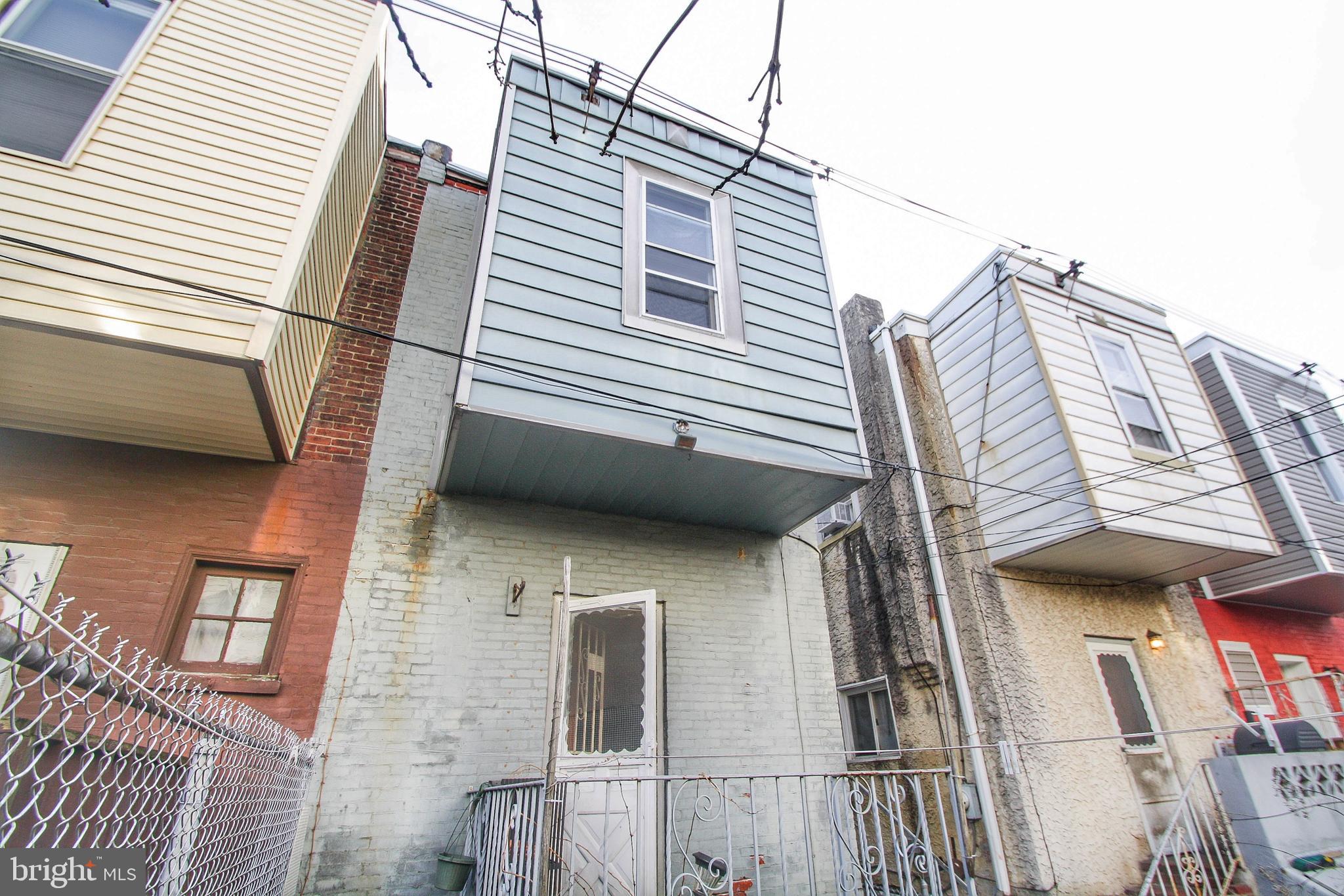 5745 Larchwood AVENUE