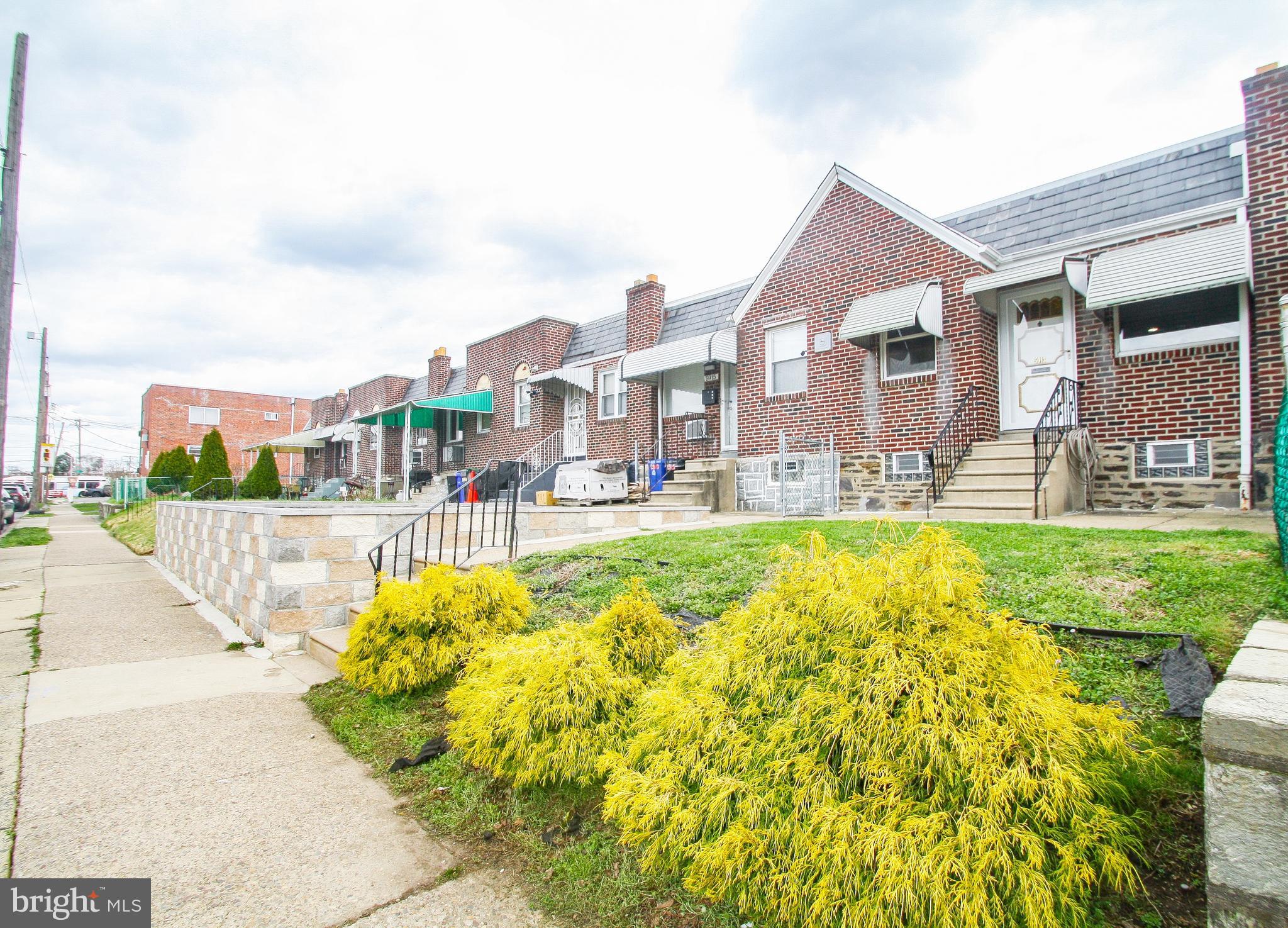 5913 Penn St