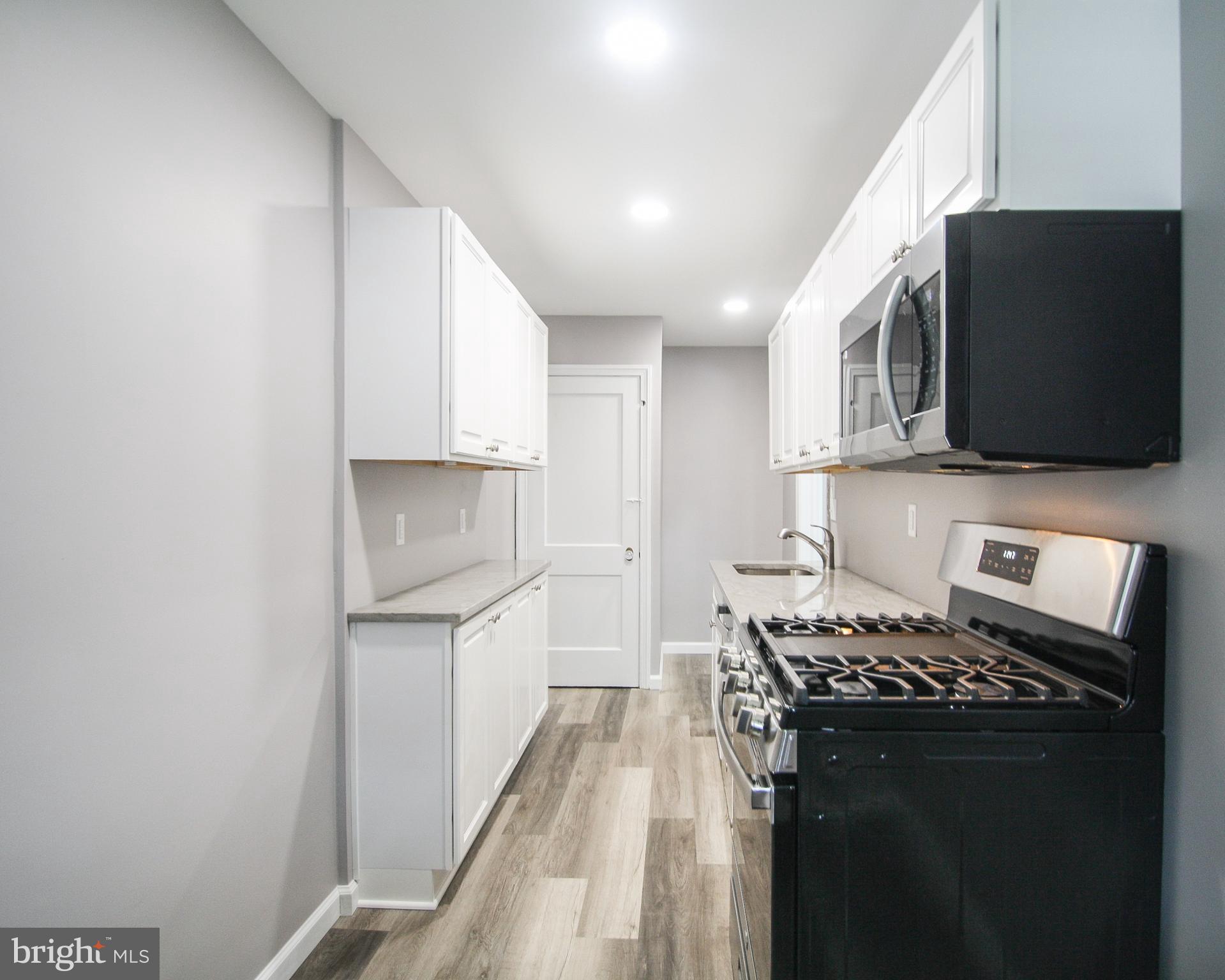 5913 Penn St