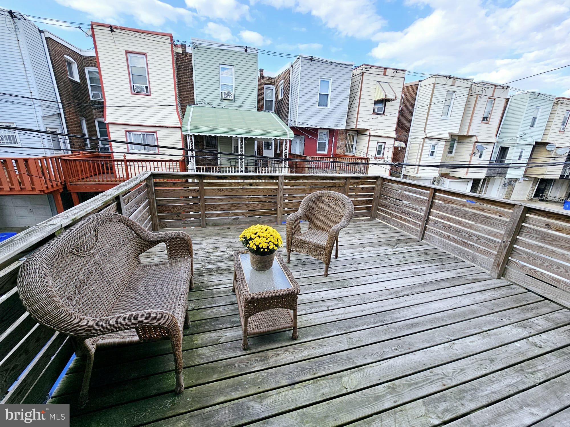5381 W Montgomery Ave