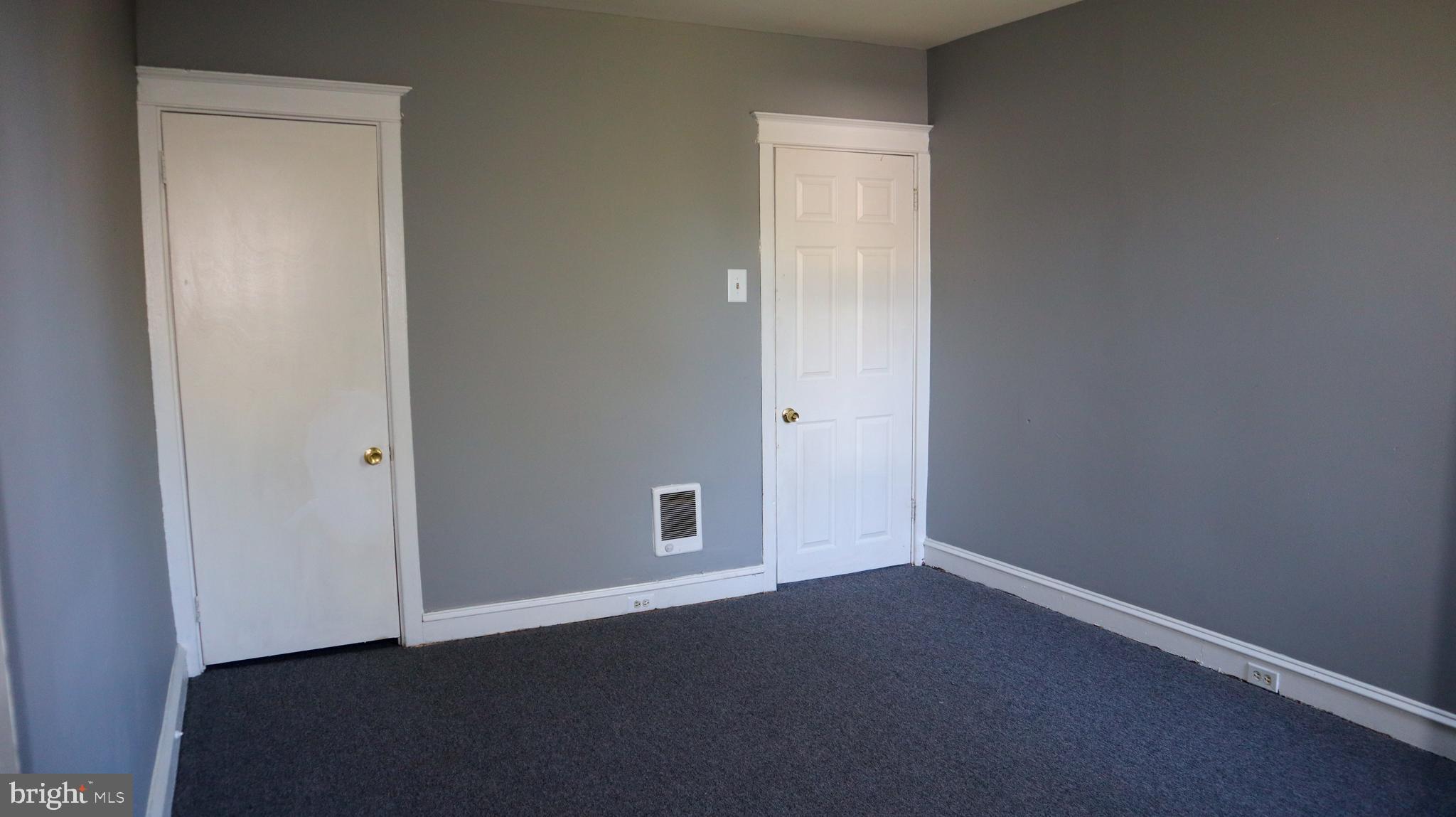 2105 E ELKHART STREET