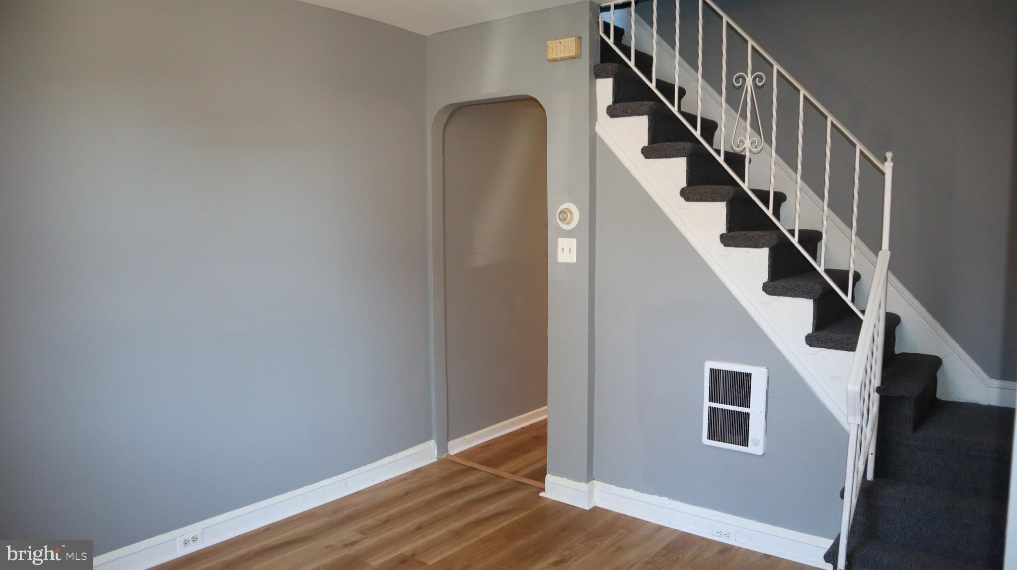 2105 E ELKHART STREET