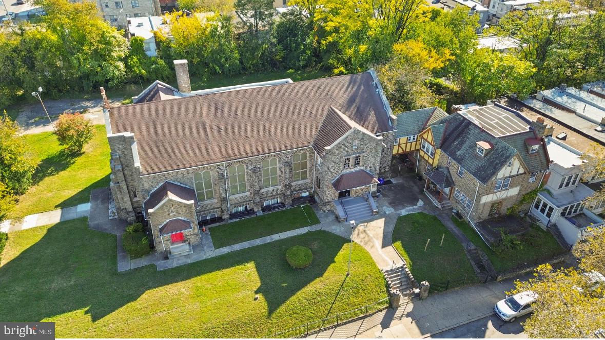 1970 E CHELTEN AVENUE