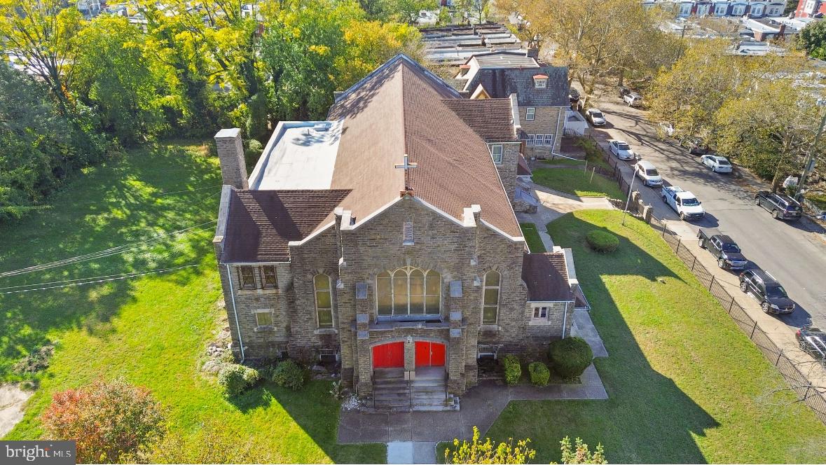 1970 E CHELTEN AVENUE